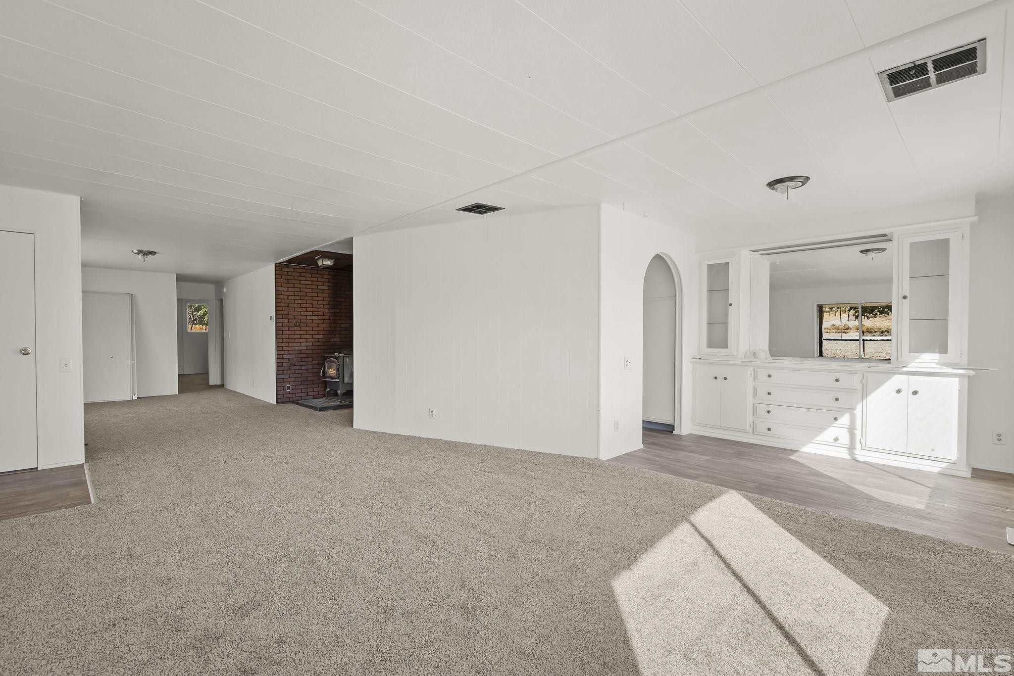 1661 Canal Rd Property Photo 22