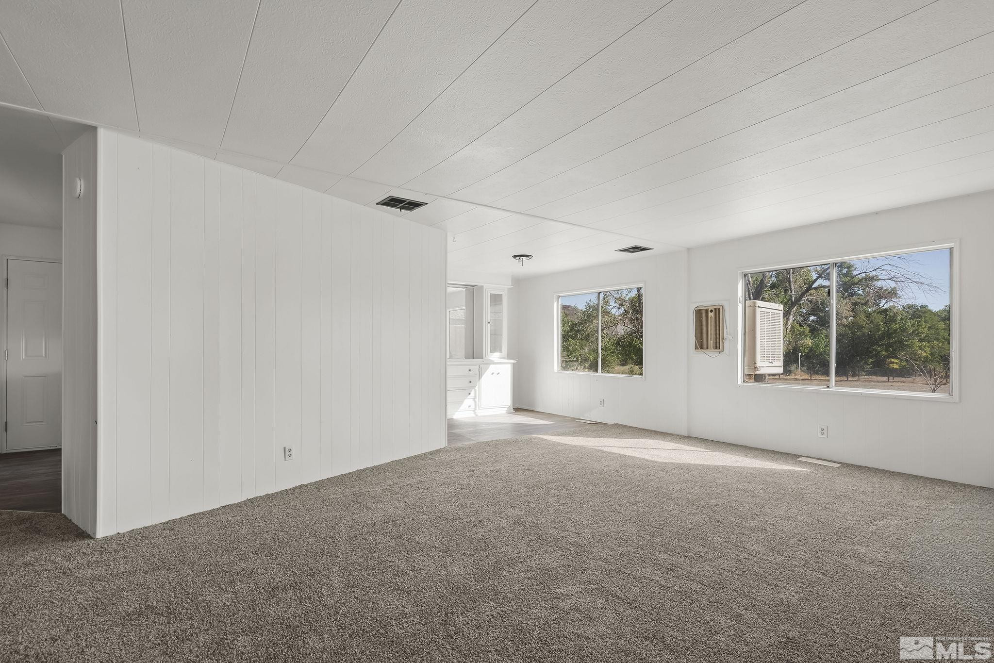 1661 Canal Rd Property Photo 24