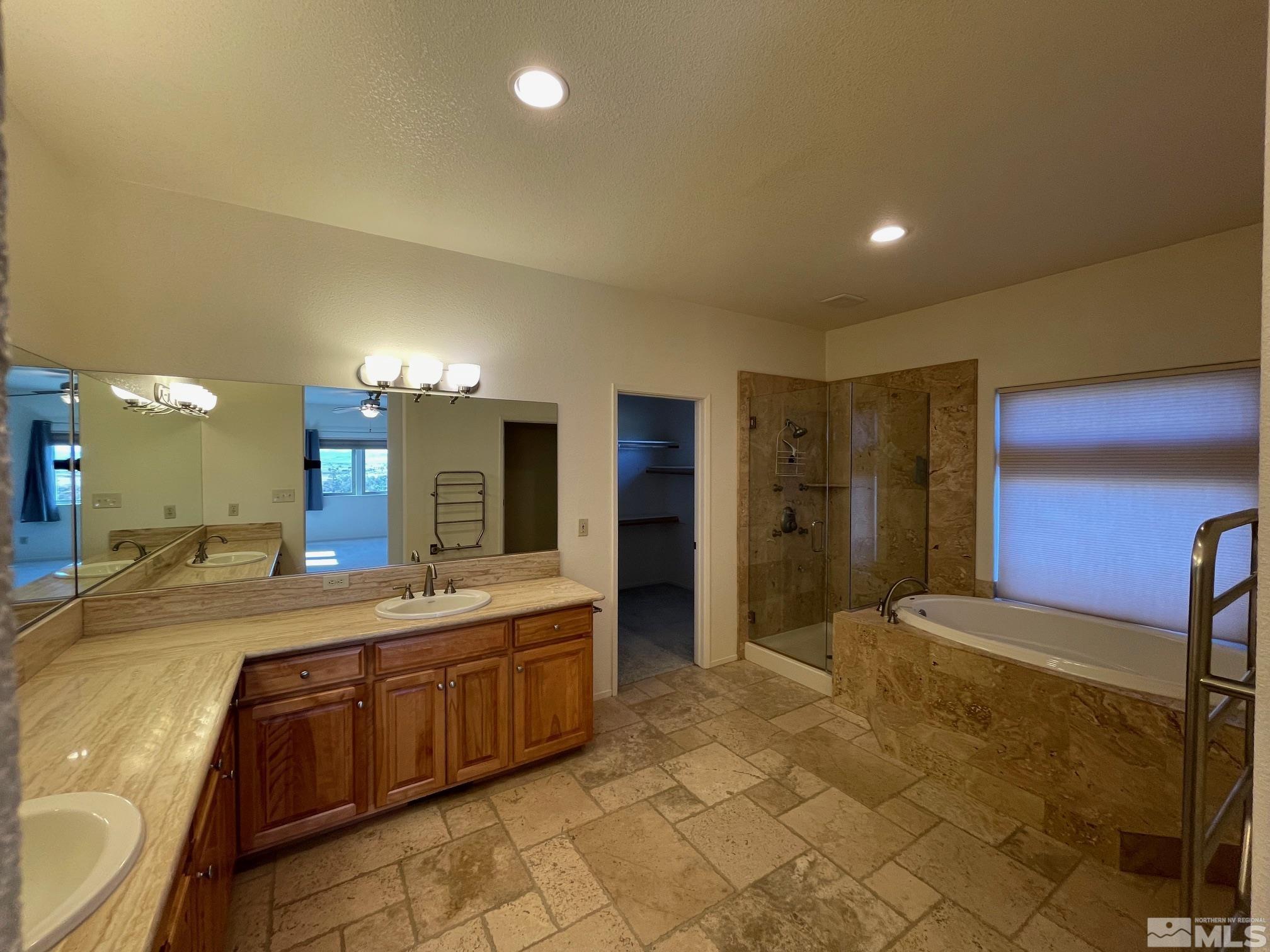 15 Davis Property Photo 13