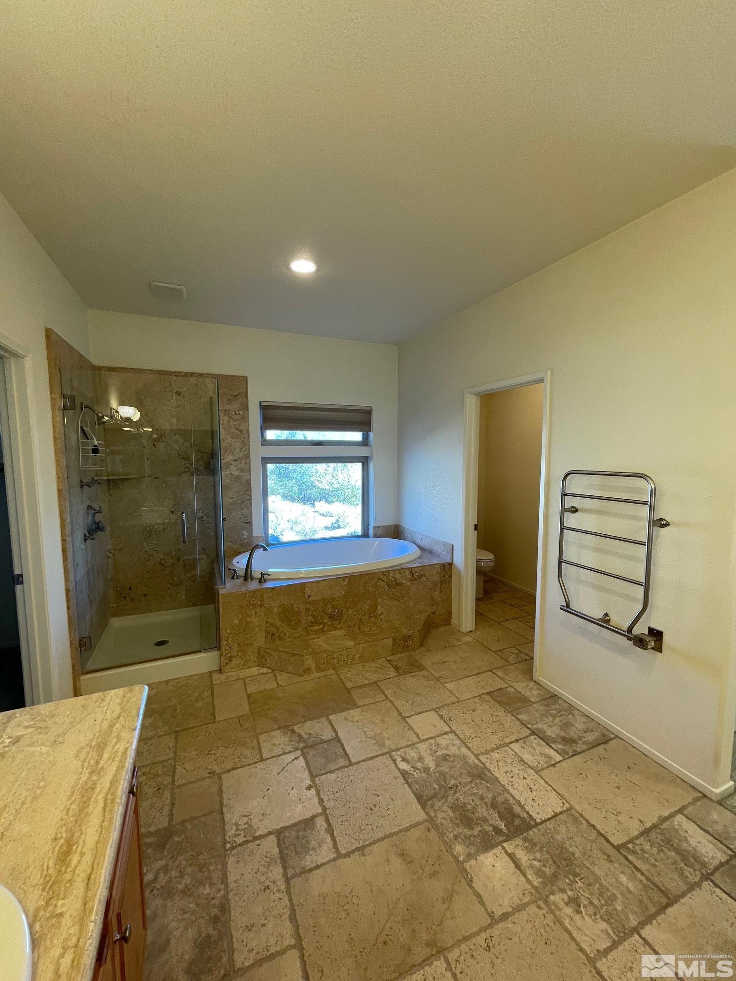 15 Davis Property Photo 16