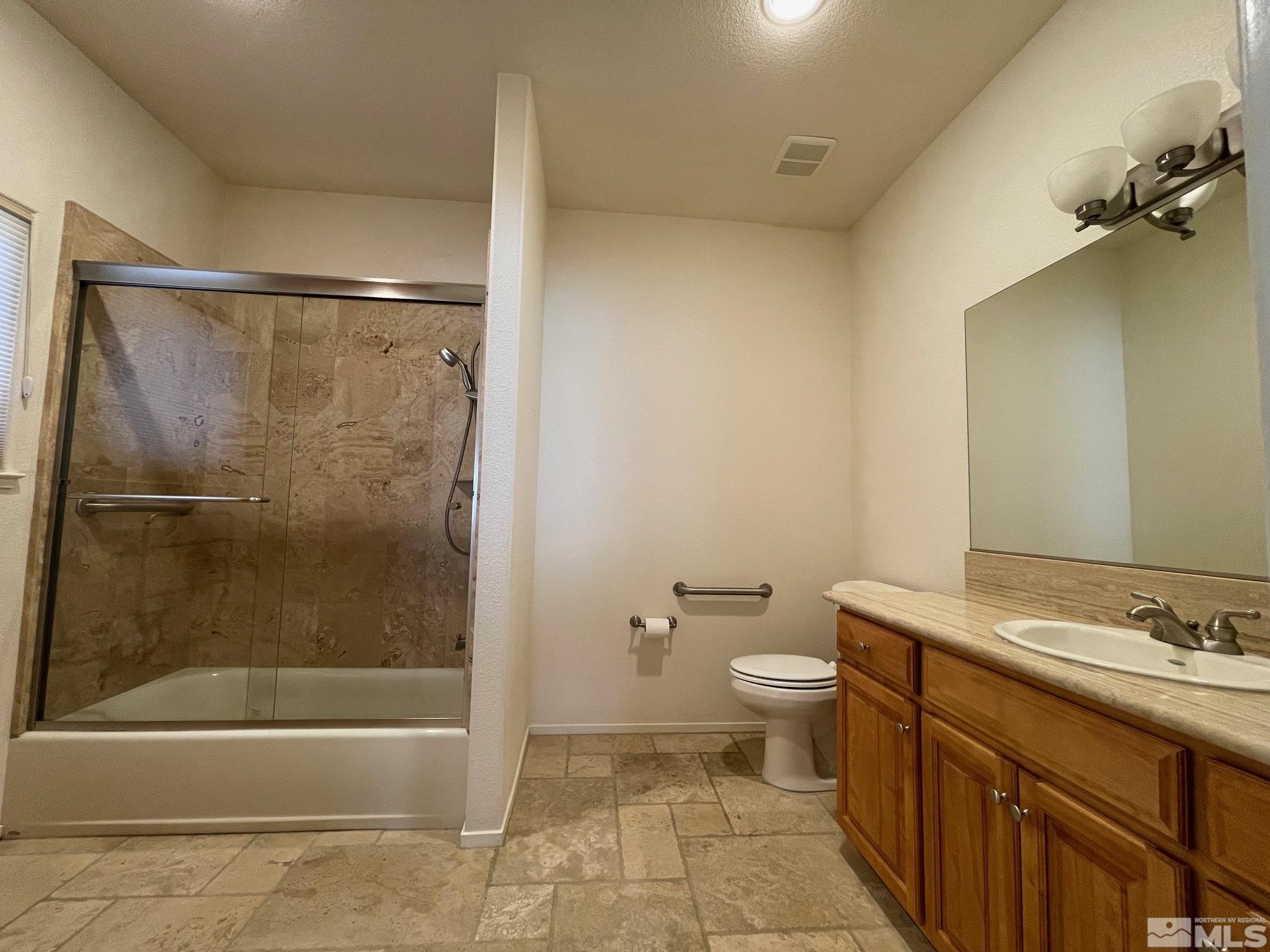 15 Davis Property Photo 21