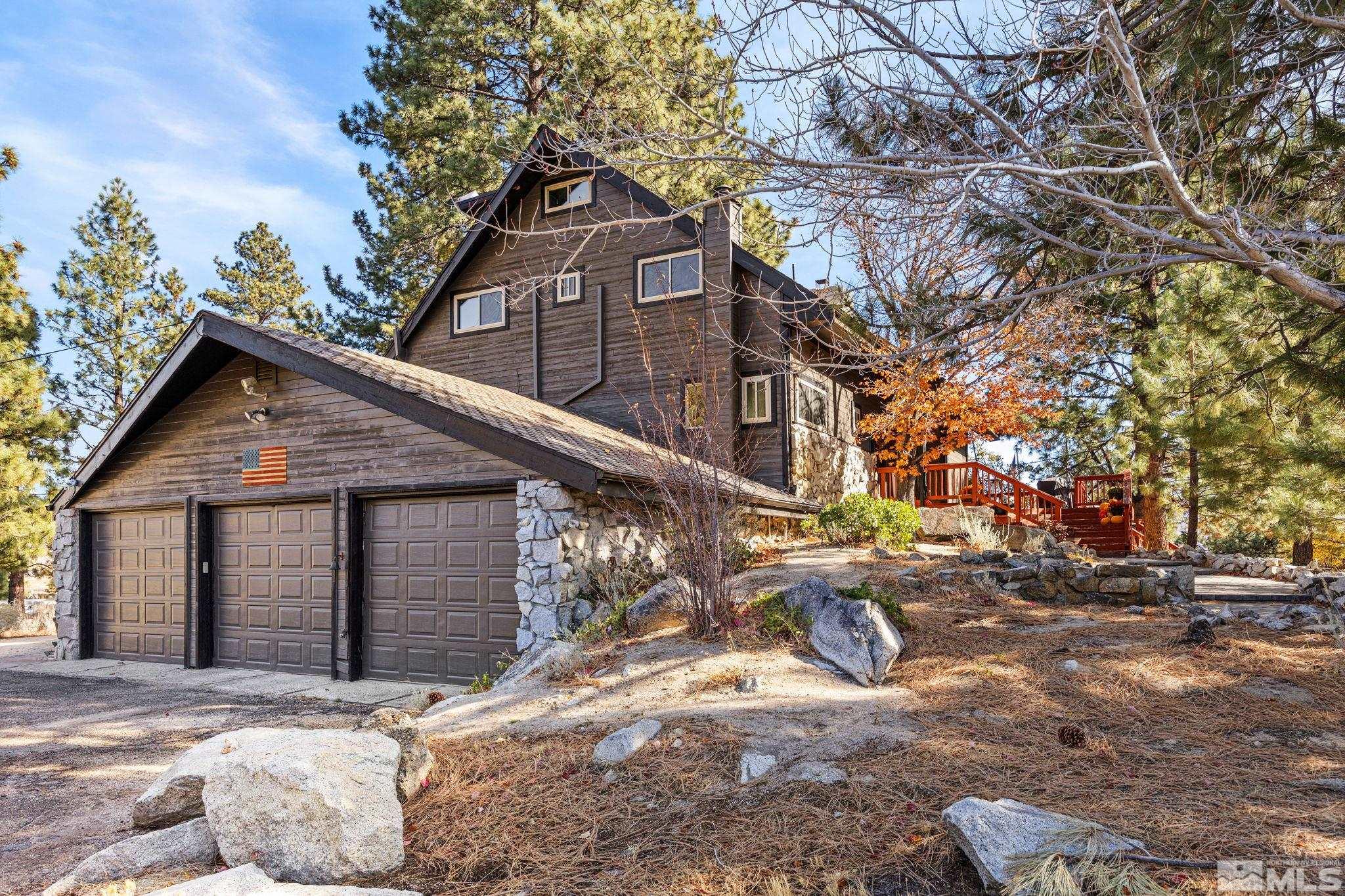 3055 Old Us Hwy 395 Property Photo 1