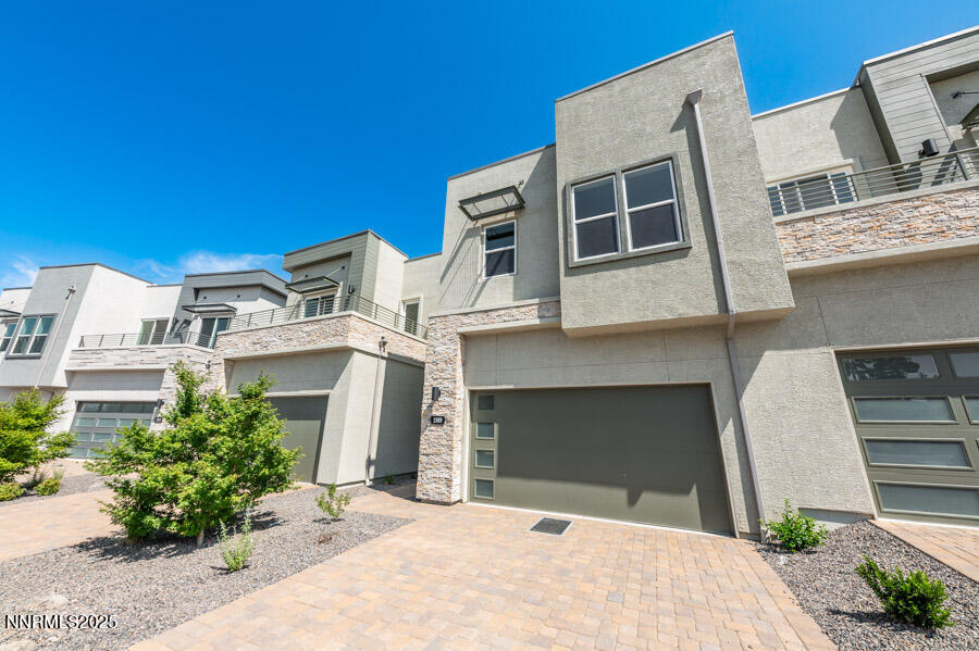 1505 Golf Club Drive Property Photo 1