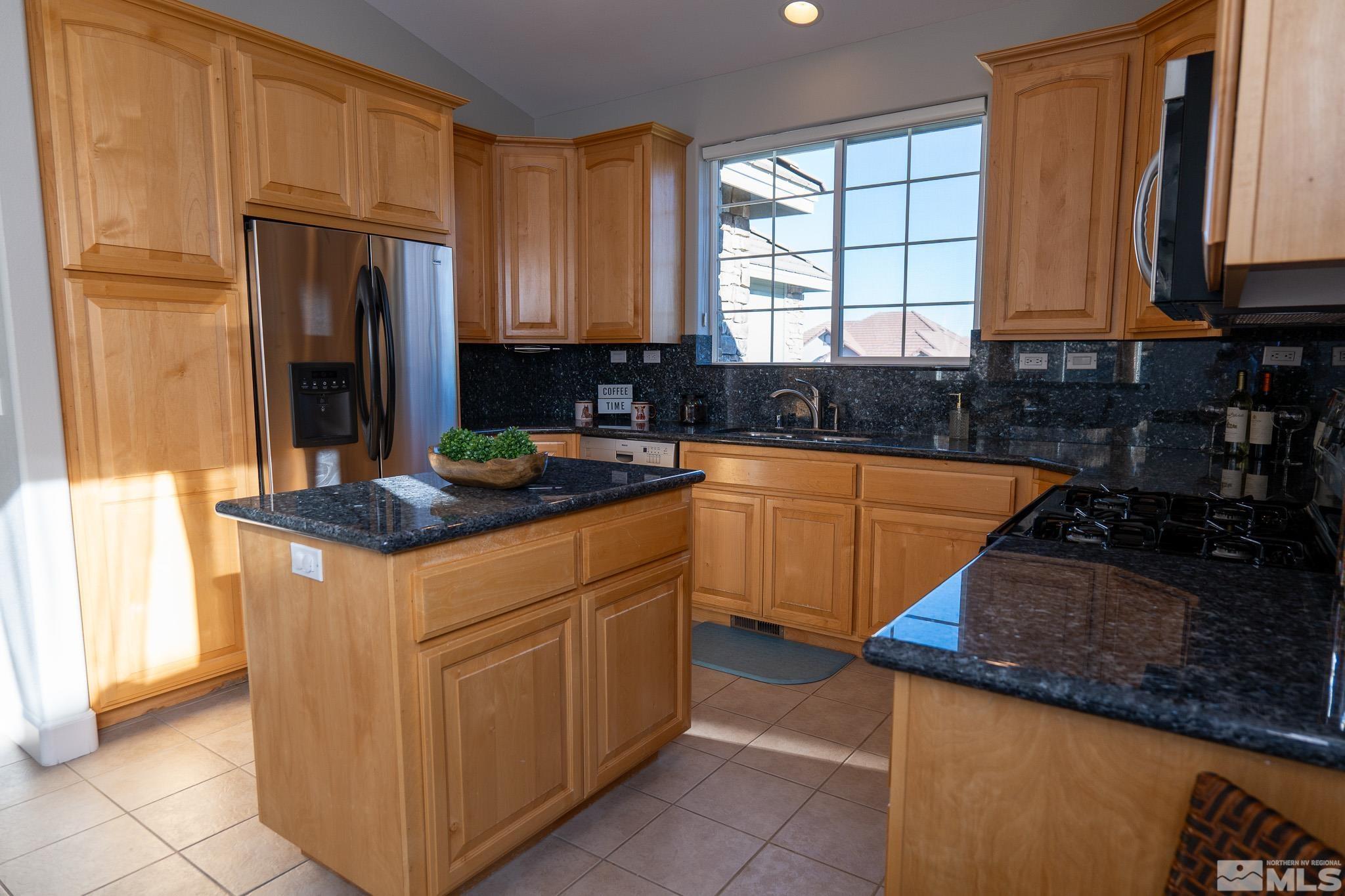 2456 Genoa Meadows Property Photo 4