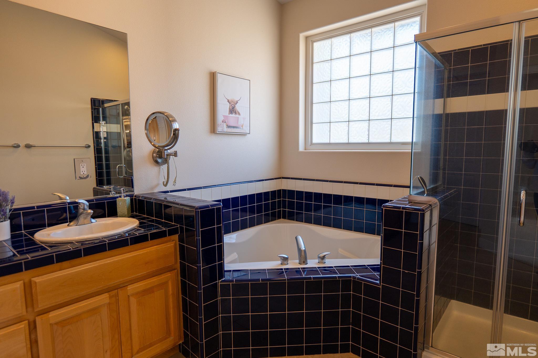 2456 Genoa Meadows Property Photo 15