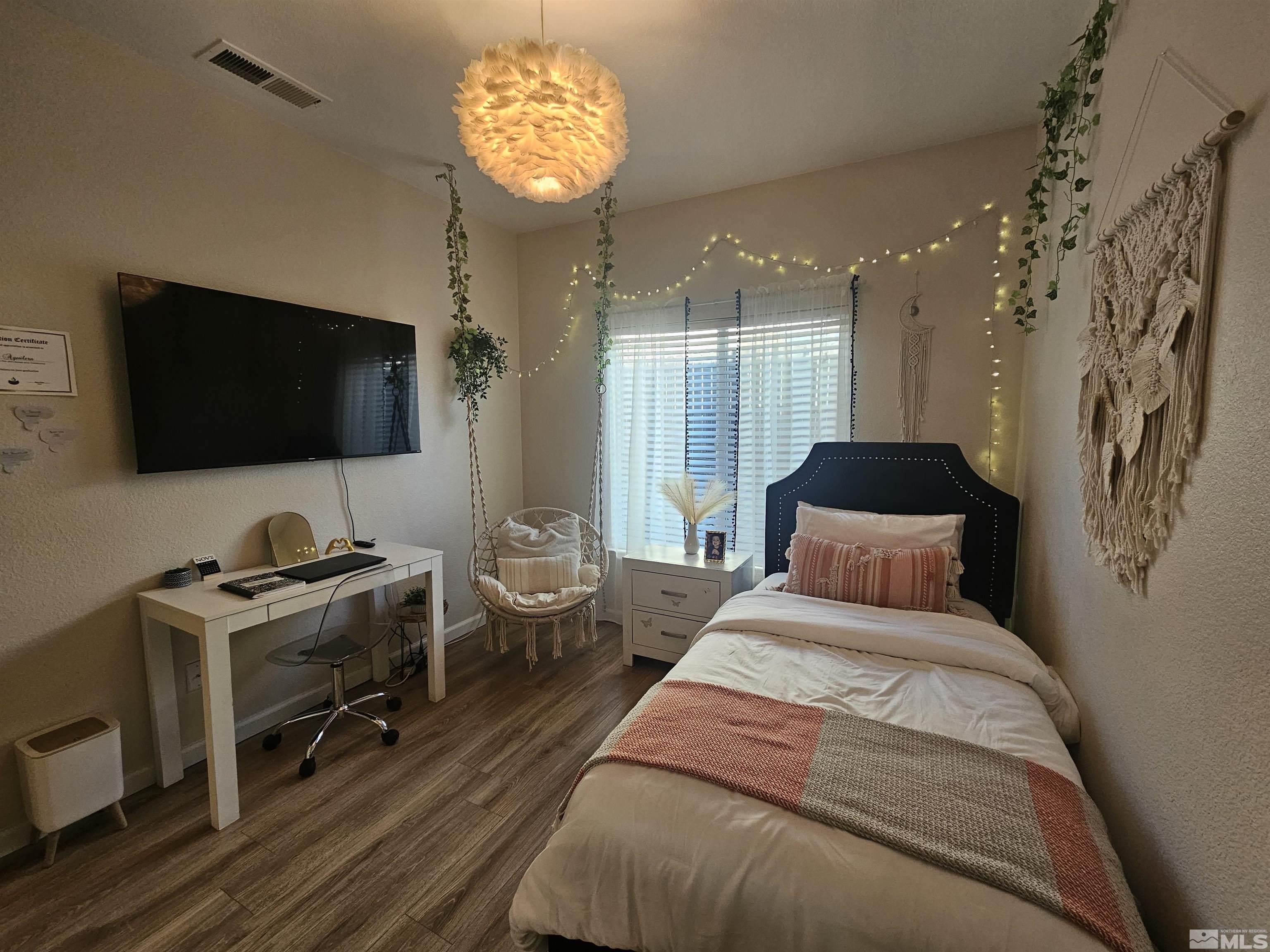 5500 Starry Skies Drive Property Photo 17
