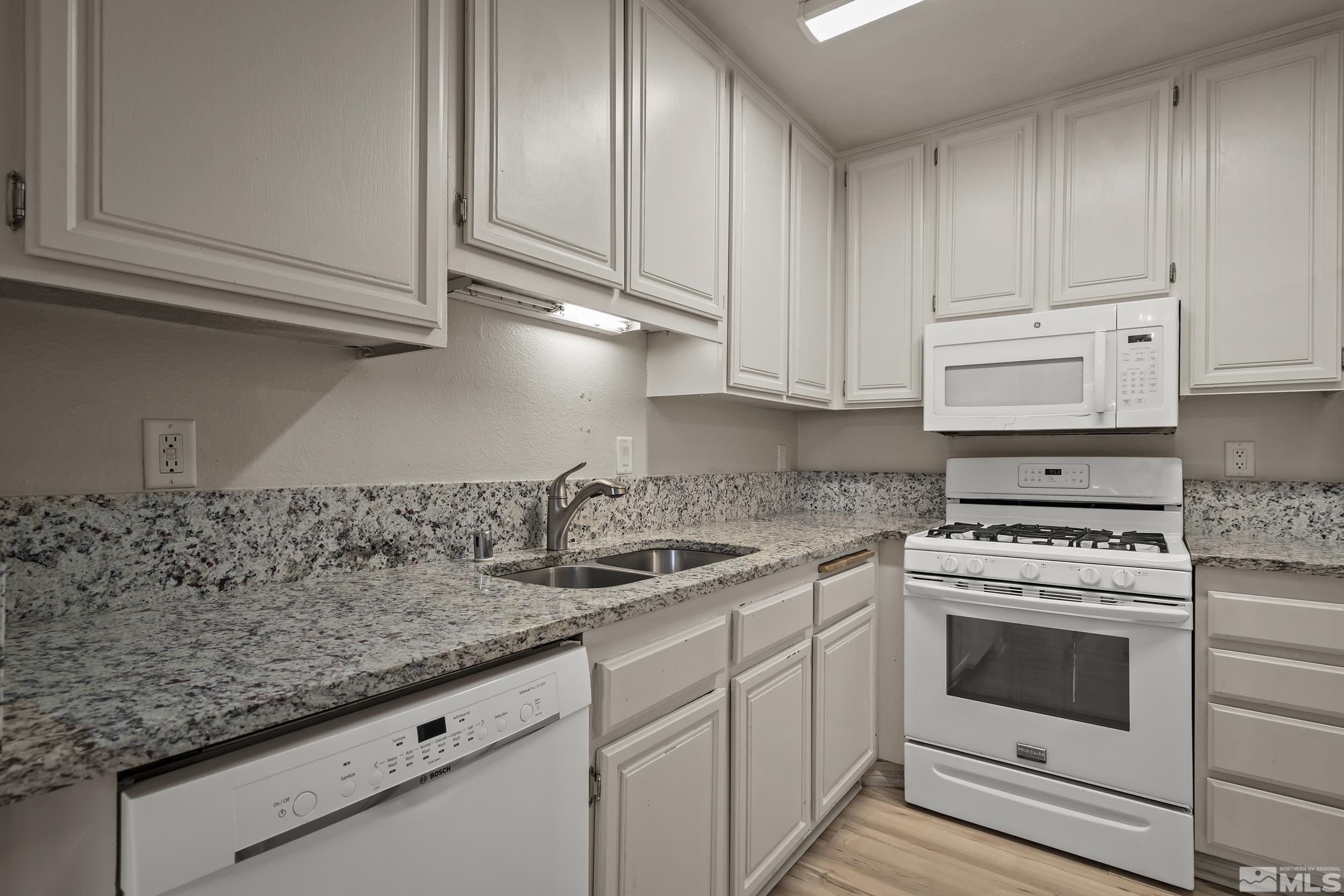2311 Sycamore Glen Dr #4 4 Property Photo 10