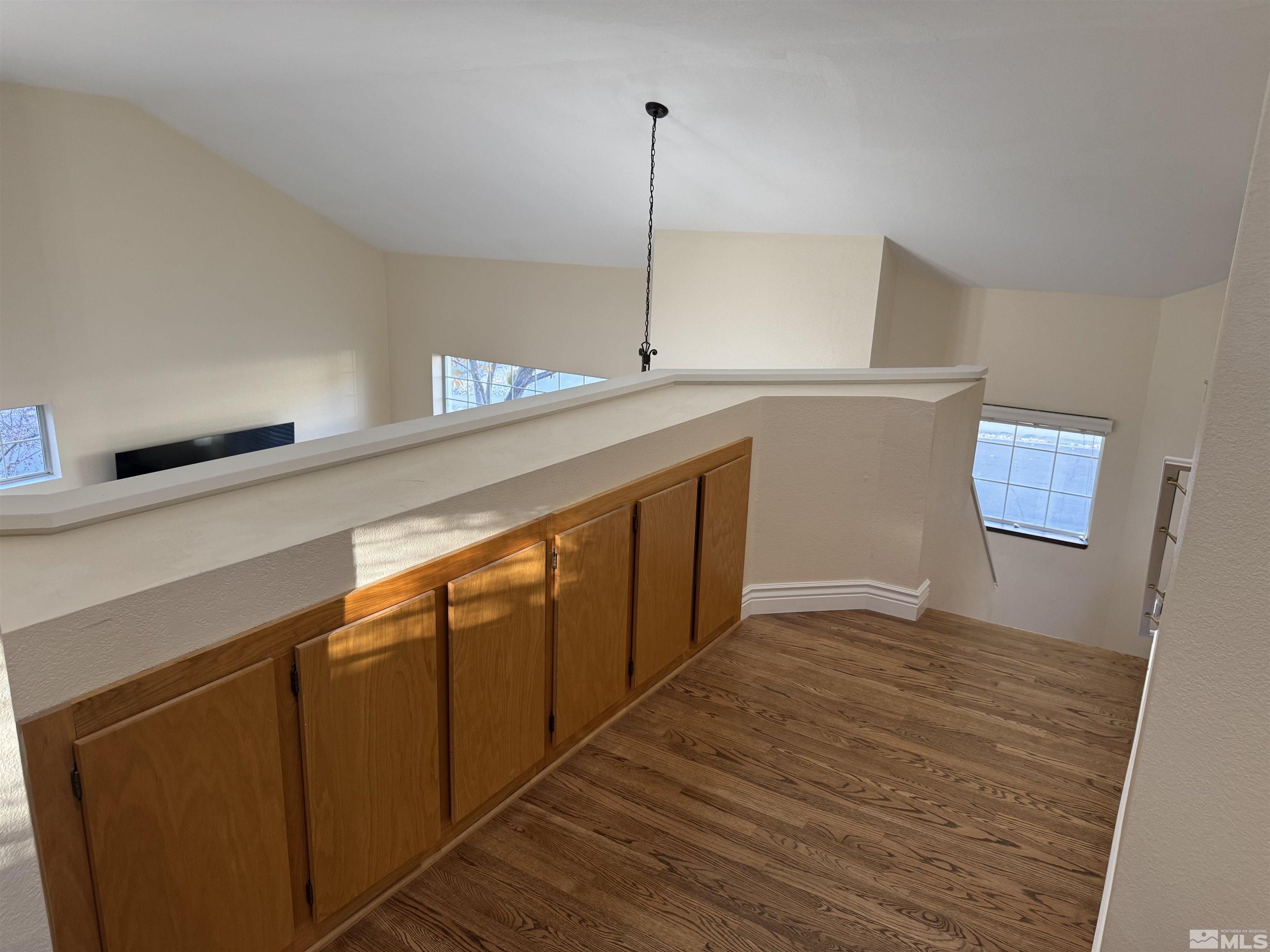 6215 Sunrise Meadows Loop Property Photo 9