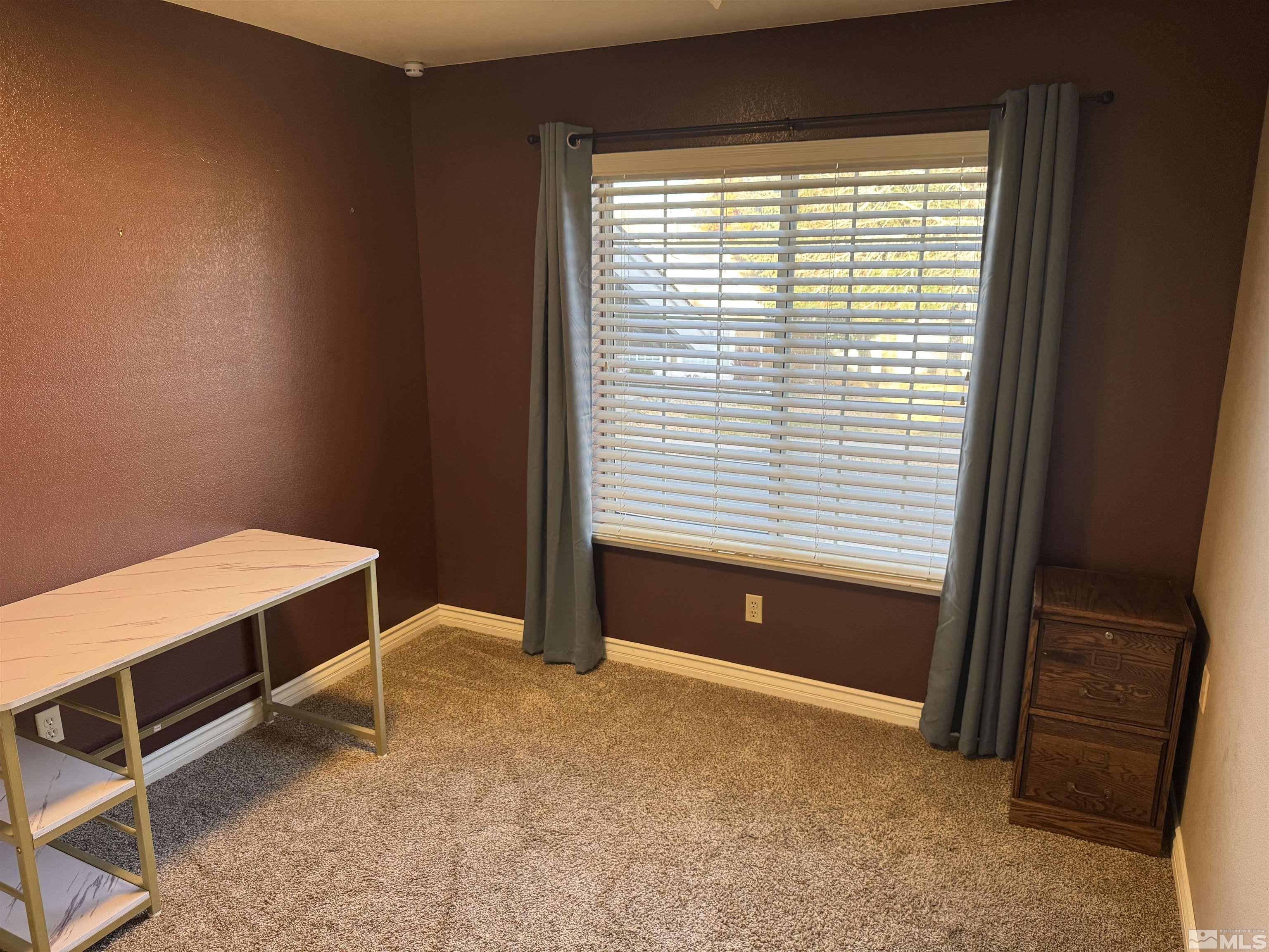 6215 Sunrise Meadows Loop Property Photo 12