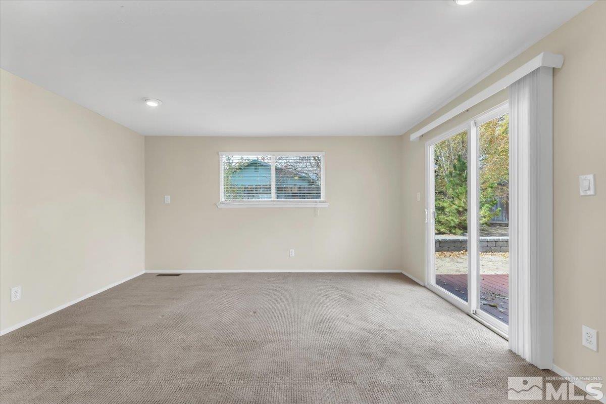 1832 Mountain Street Property Photo 18