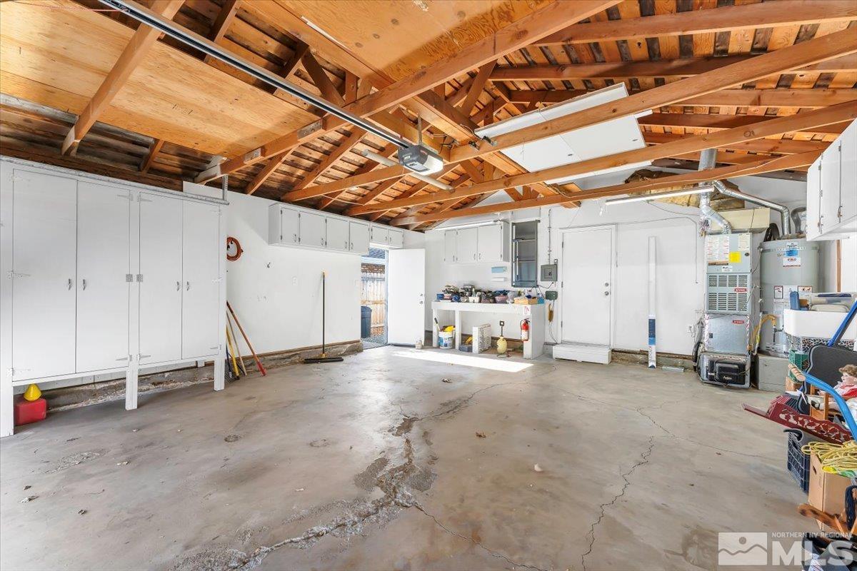 1832 Mountain Street Property Photo 28