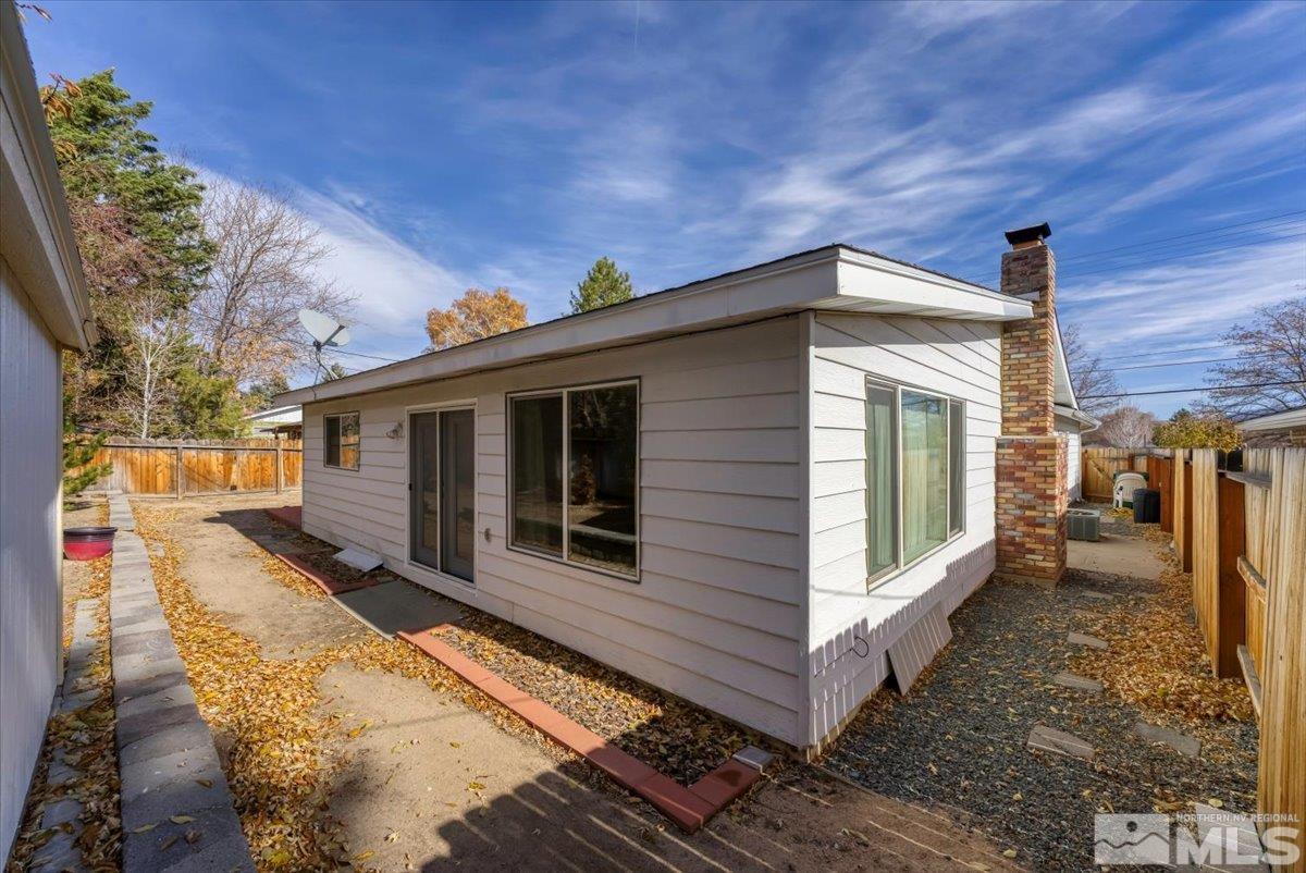 1832 Mountain Street Property Photo 31