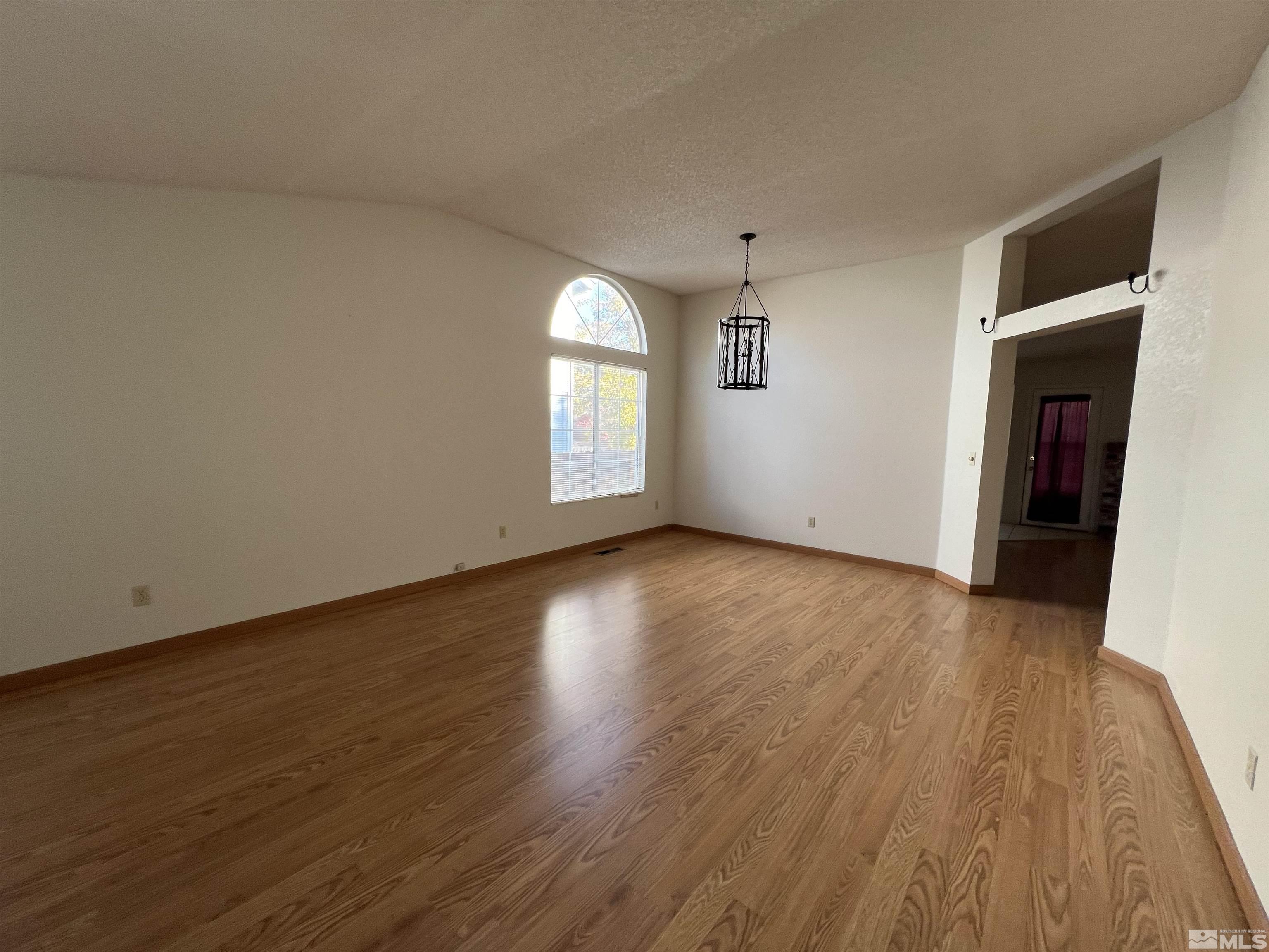 340 Kilborne Ave. Property Photo 2