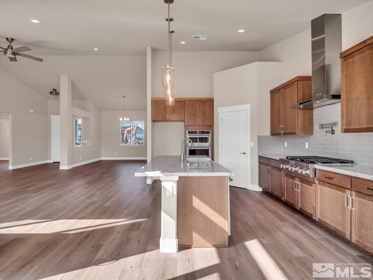 6853 Eagle Wing Cir Property Photo 17