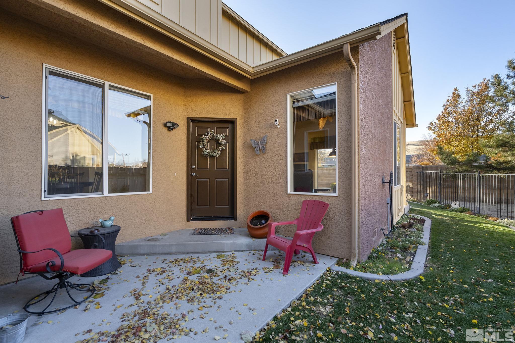 5773 Crooked Stick Way Property Photo 3