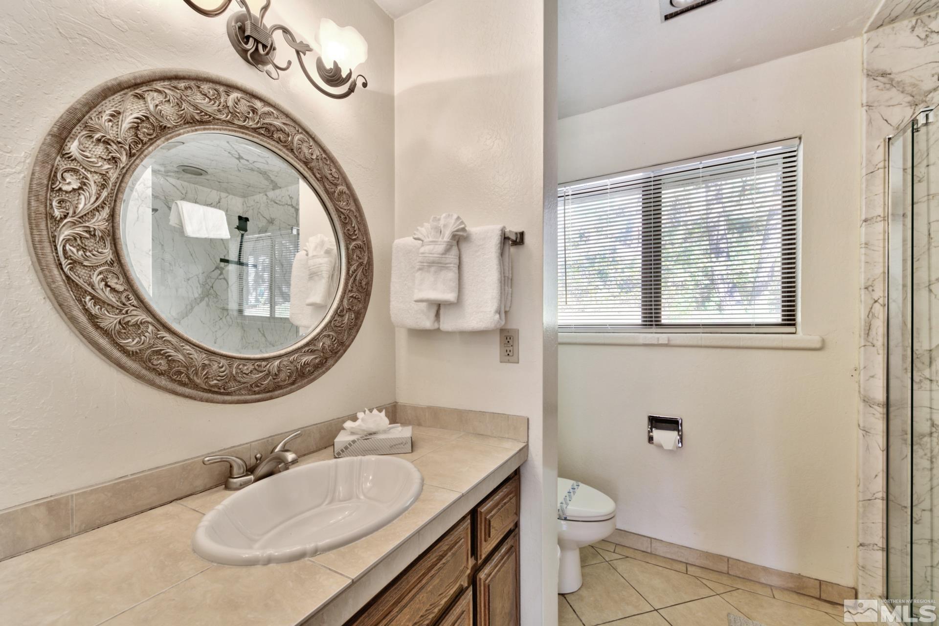 183 Kingsbury Circle Property Photo 17