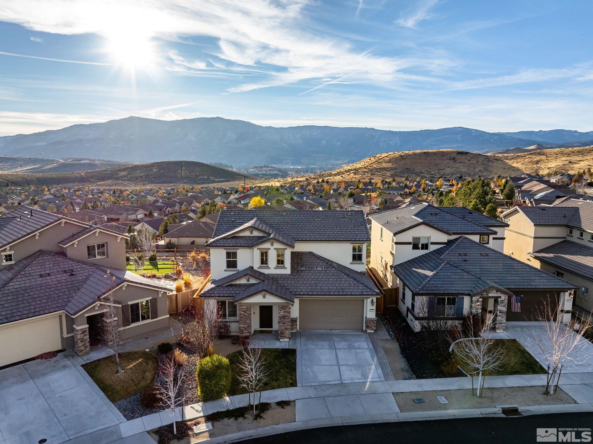 1375 Samantha Crest Trl Property Photo 2