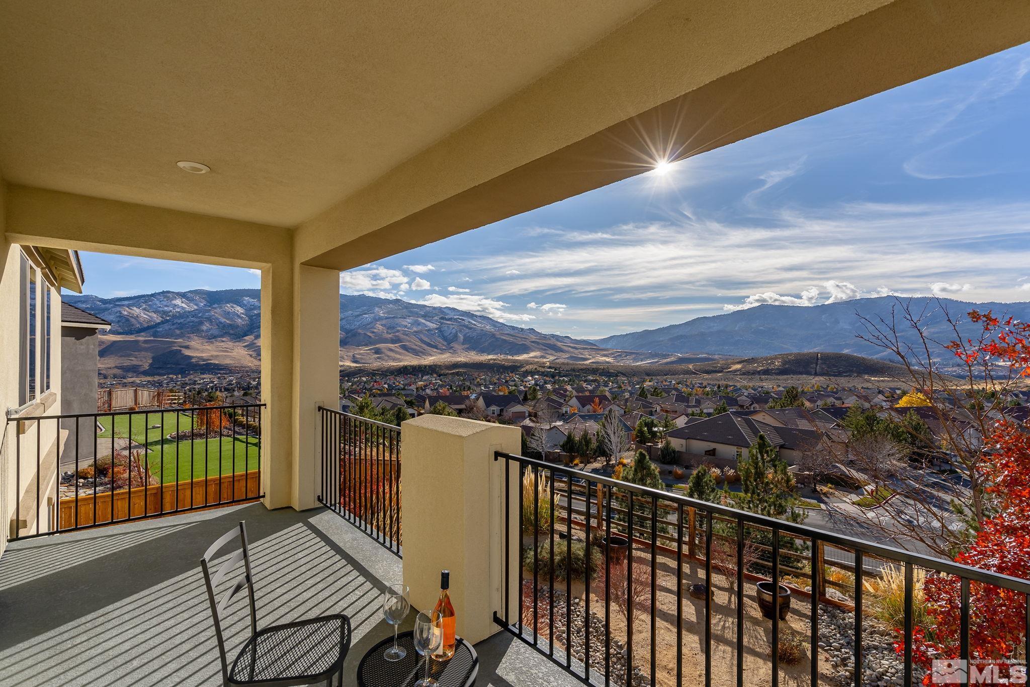 1375 Samantha Crest Trl Property Photo 3