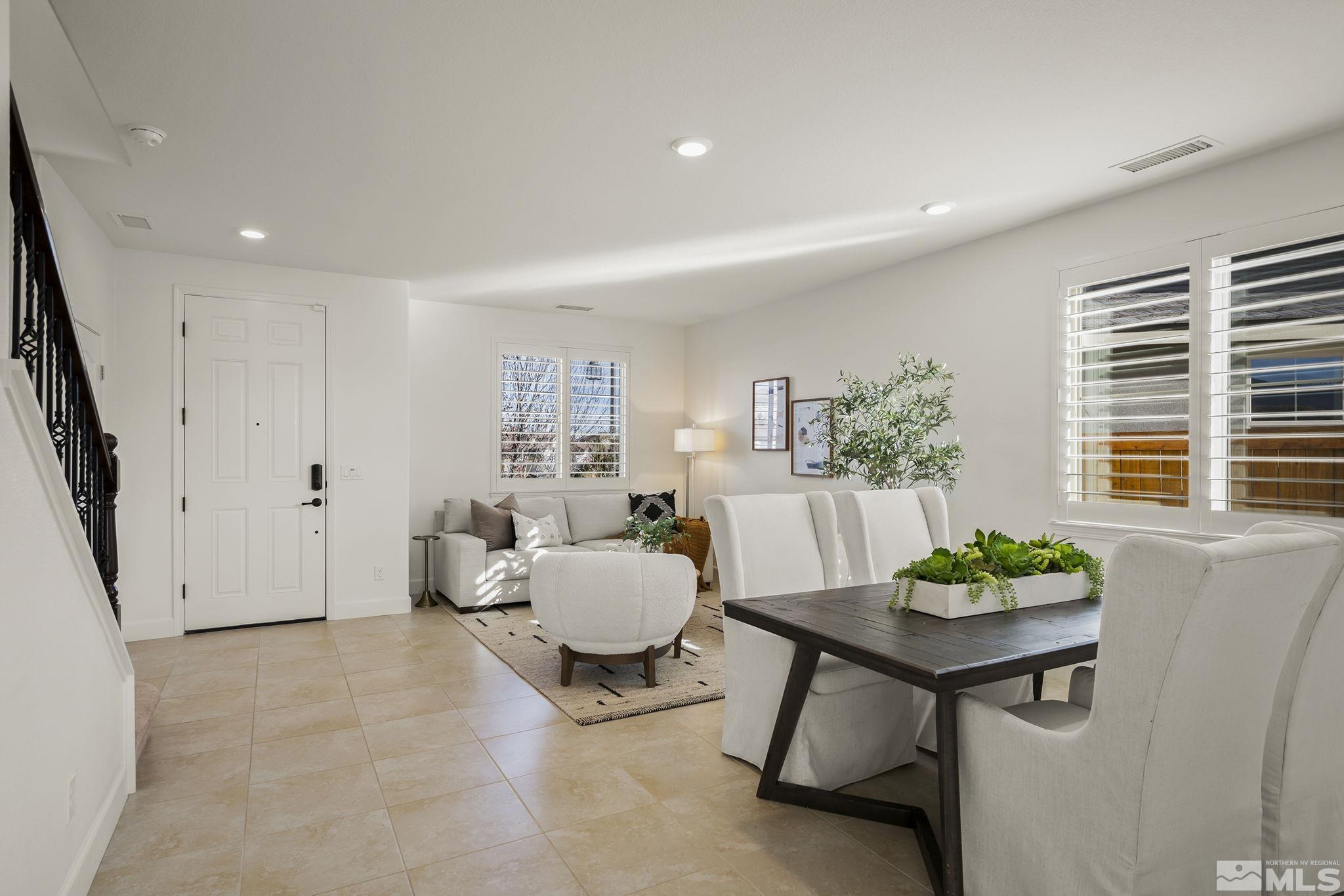 1375 Samantha Crest Trl Property Photo 7