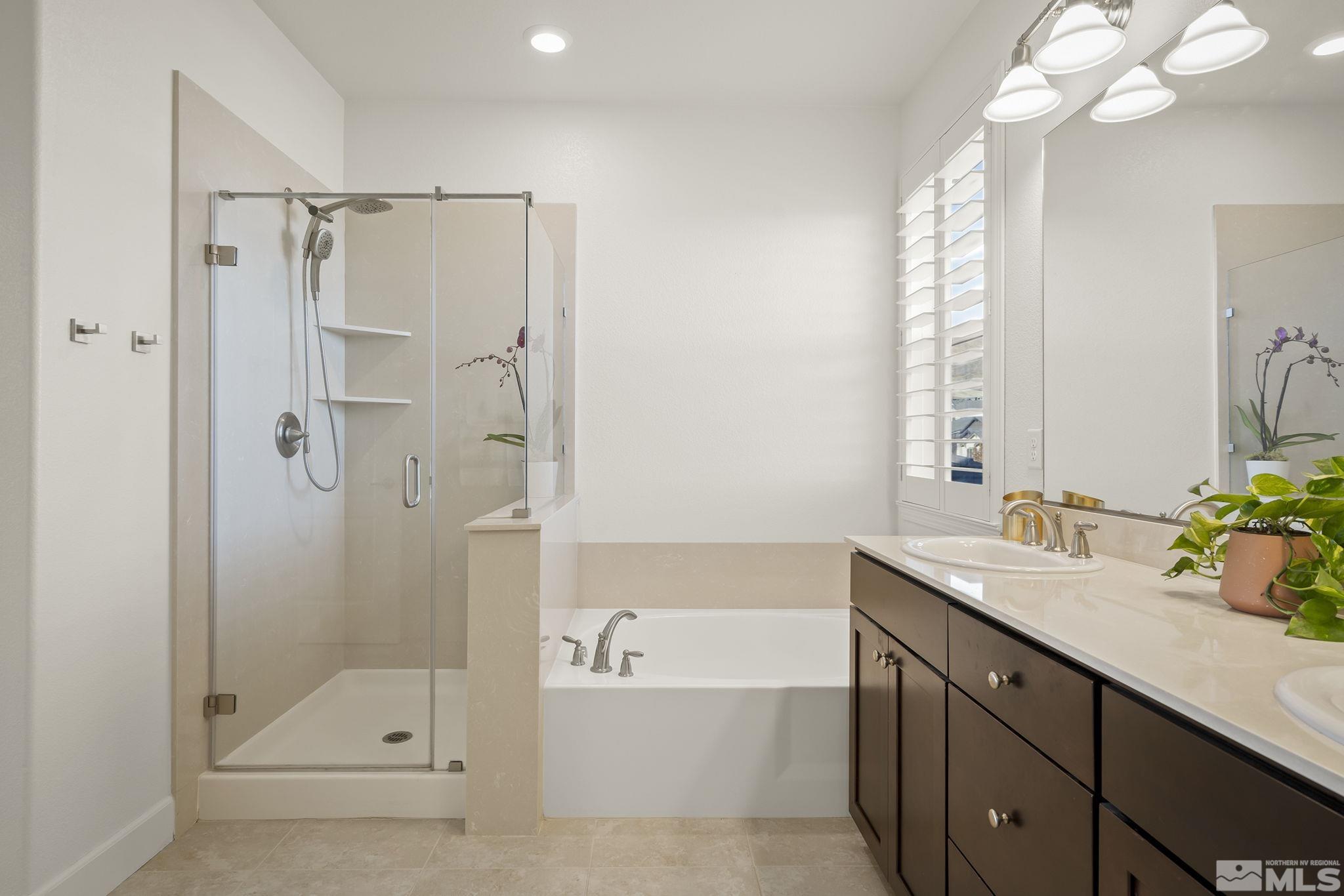 1375 Samantha Crest Trl Property Photo 19