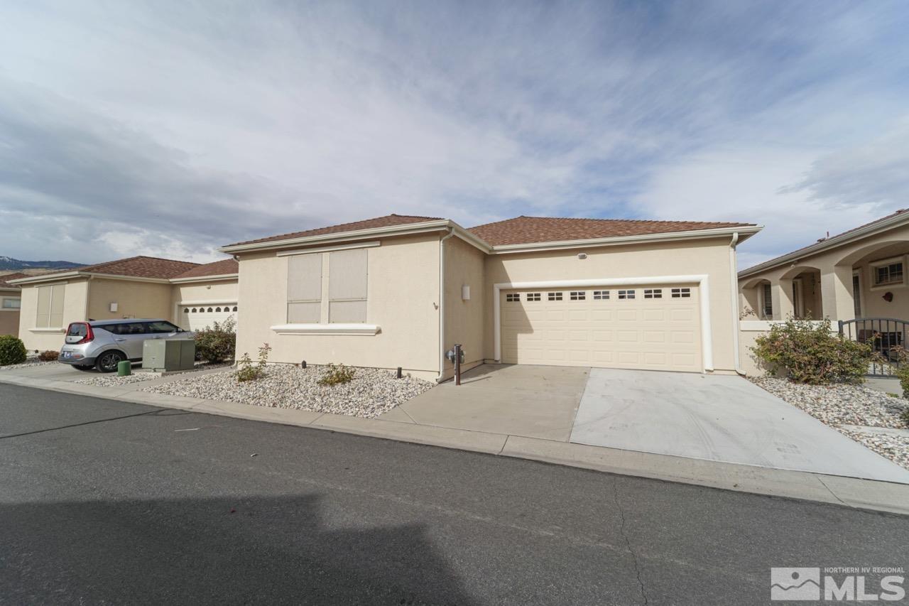 1218 Bandtail Drive Property Photo 2
