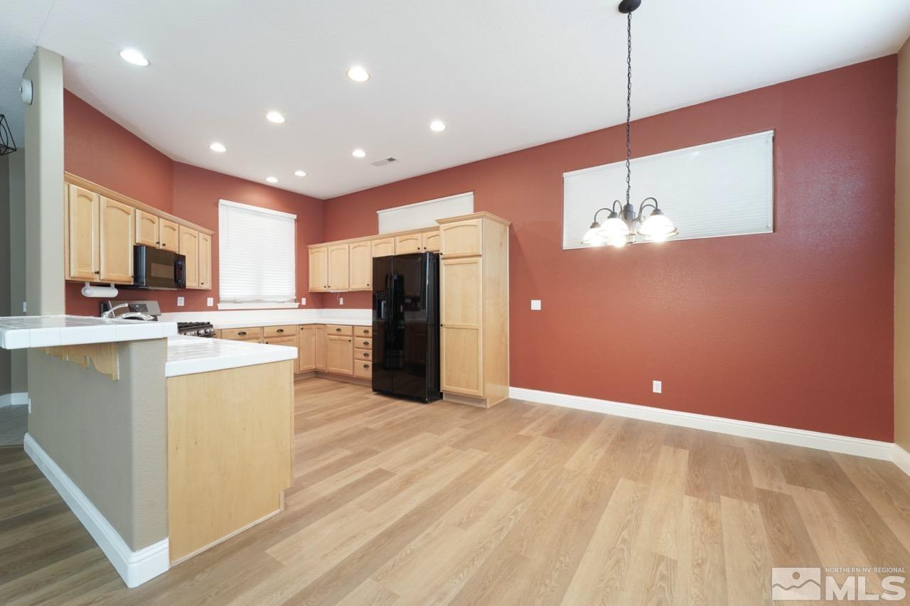 1218 Bandtail Drive Property Photo 8