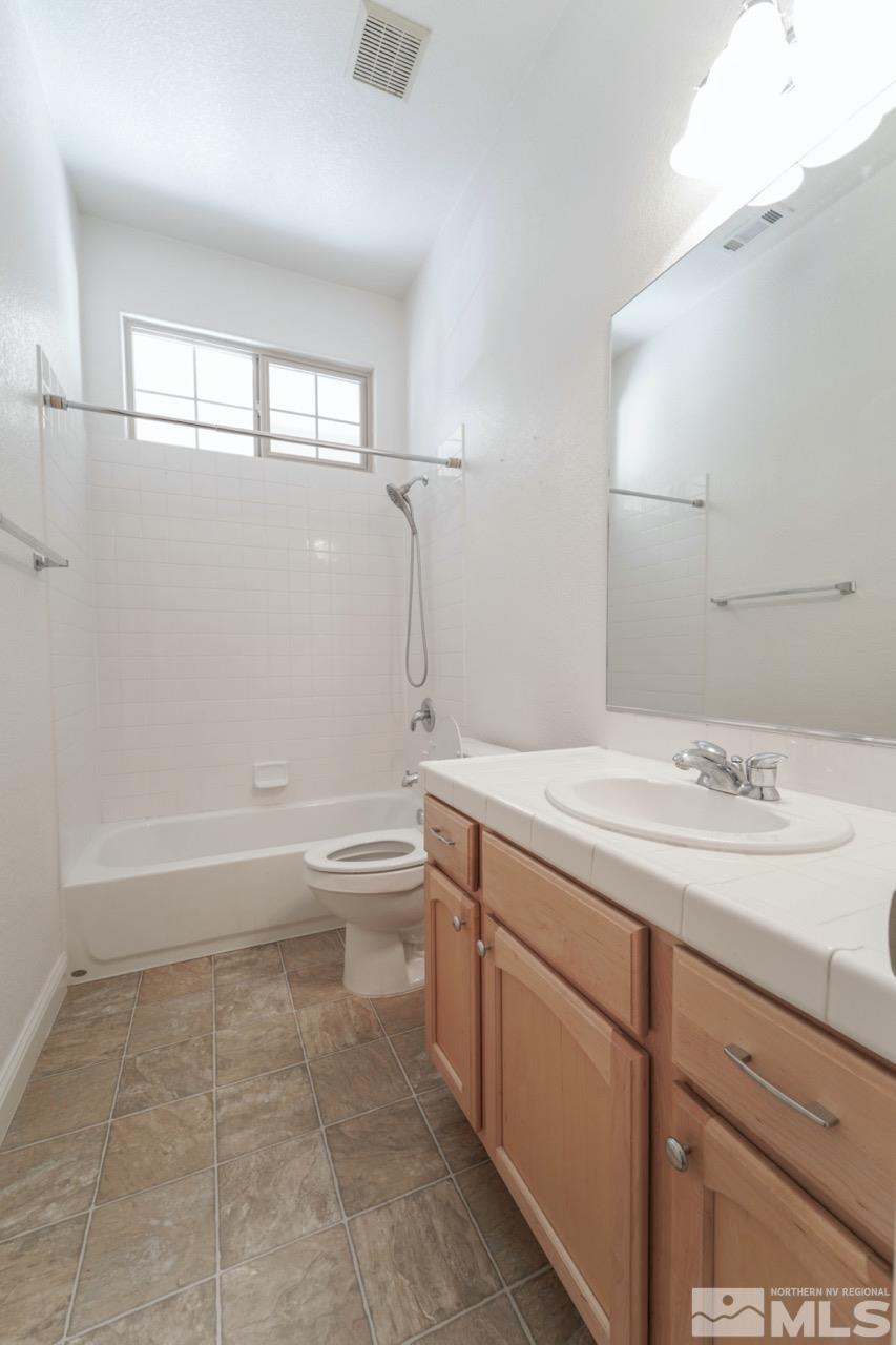 1218 Bandtail Drive Property Photo 17