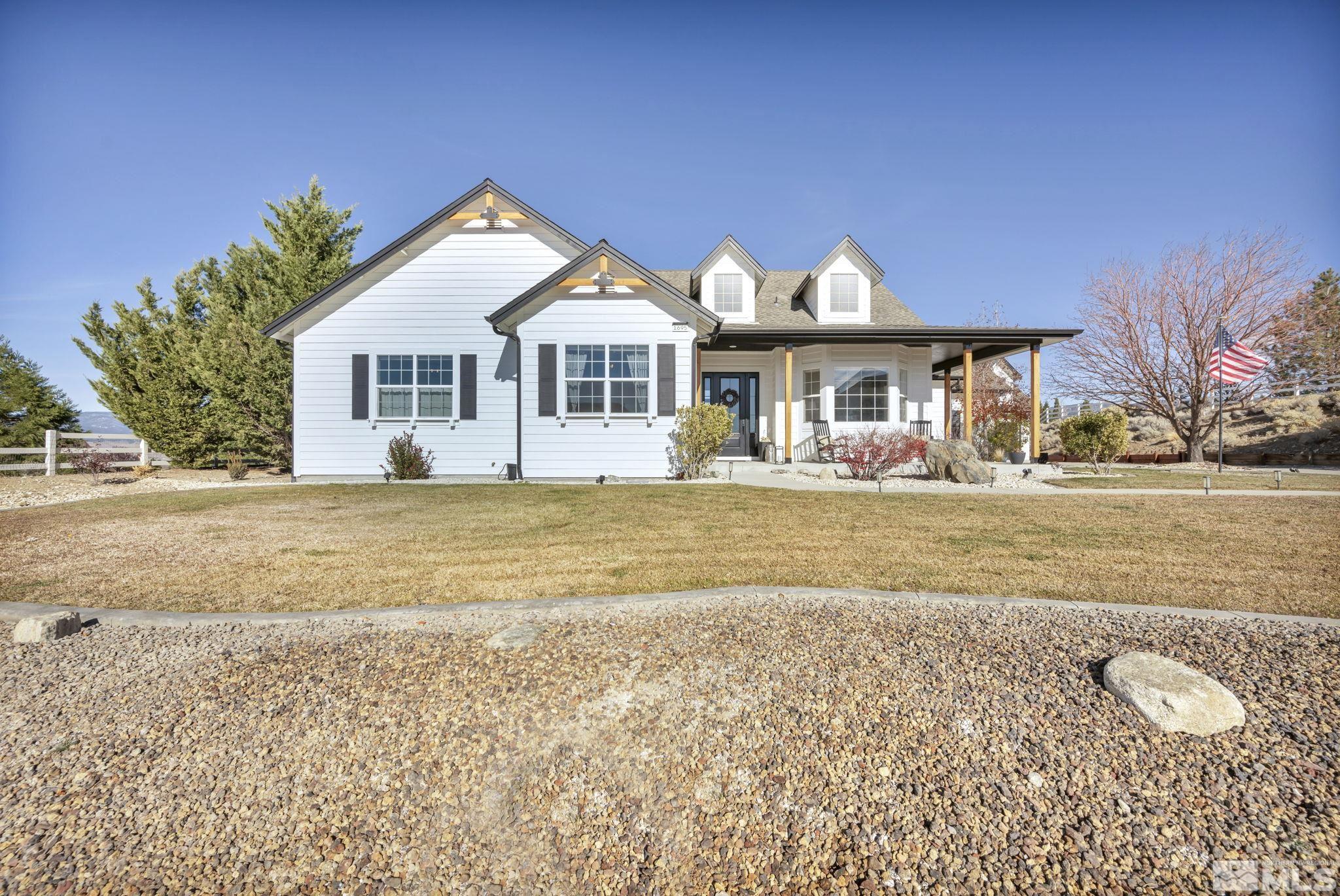 1695 Chiquita Circle Property Photo 3