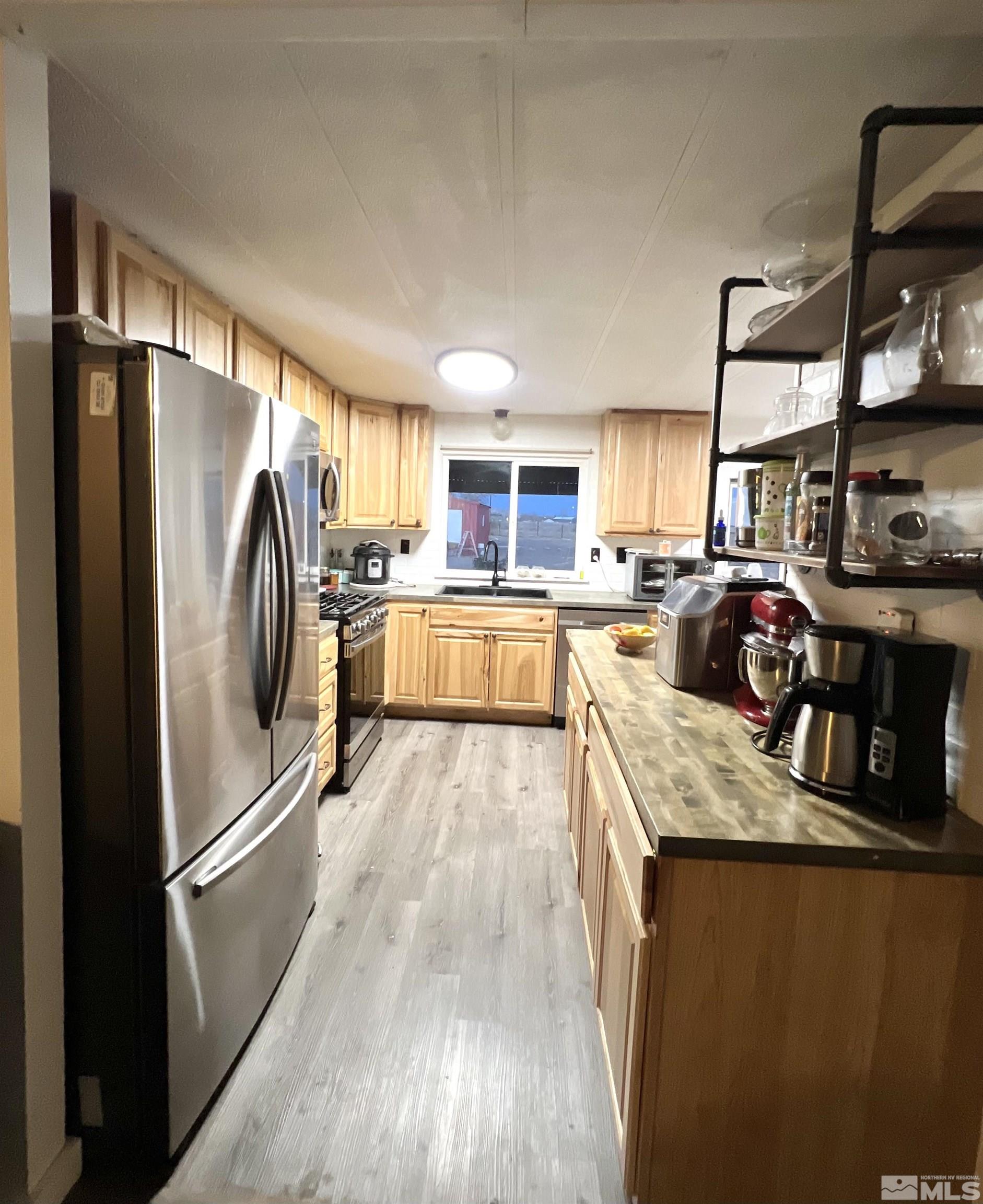 245 Lemaire Rd. Property Photo 2