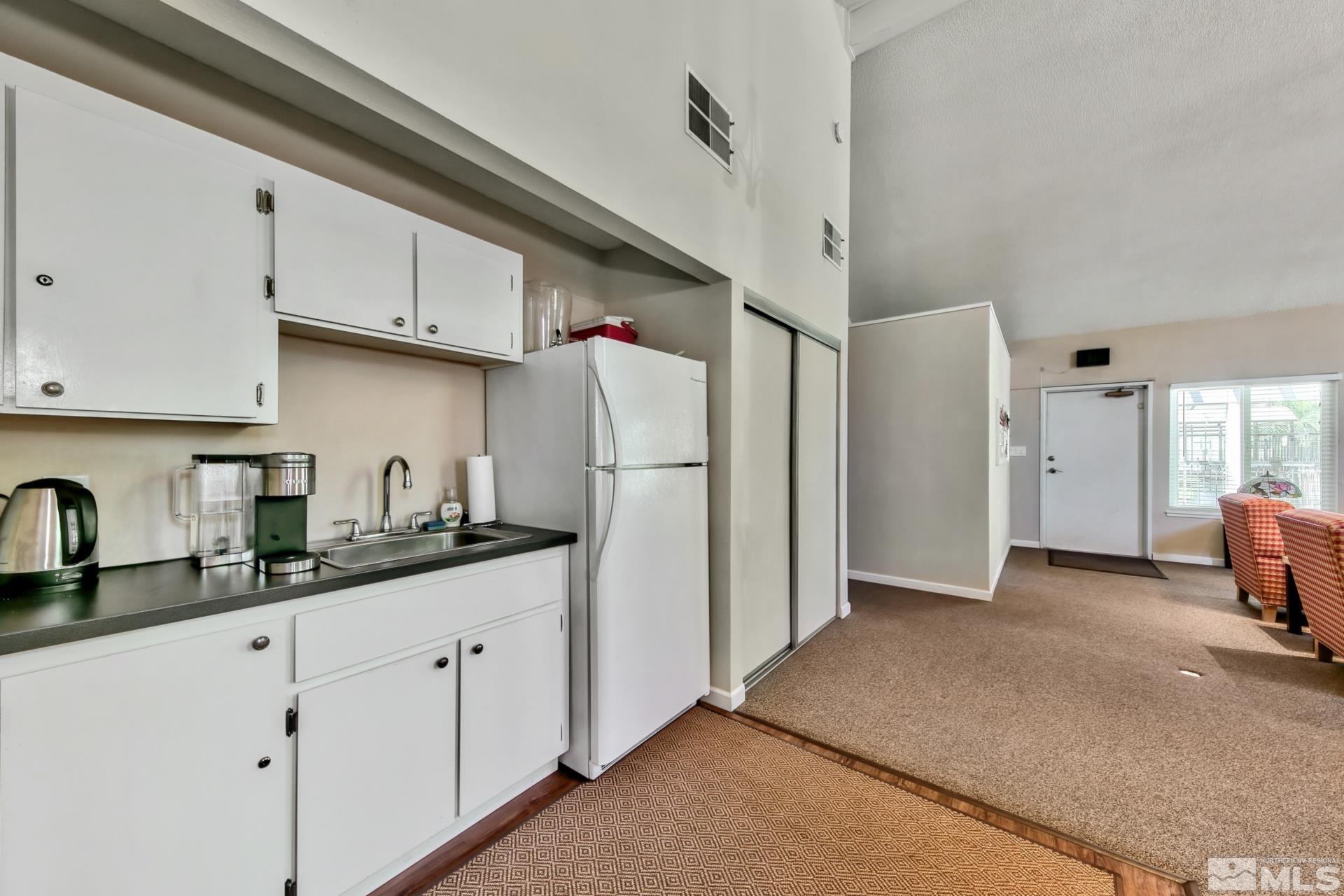 400 S Saliman 142 Property Photo 26
