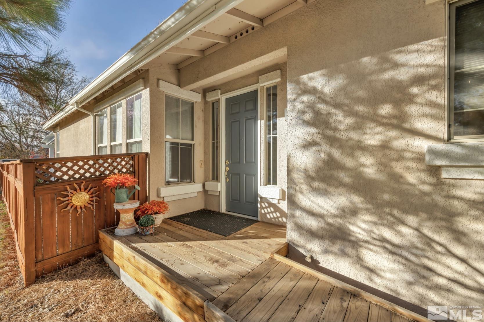 1361 Palermo Dr Property Photo 3