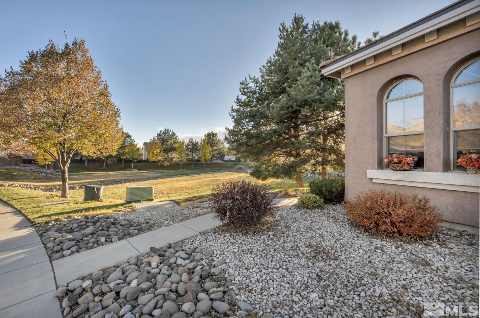 1361 Palermo Dr Property Photo 4