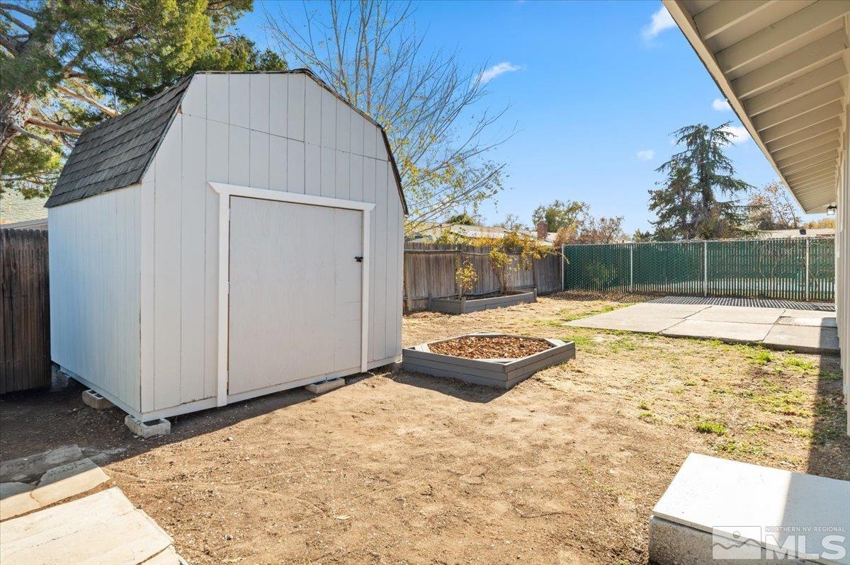 630 Teel St Property Photo 39