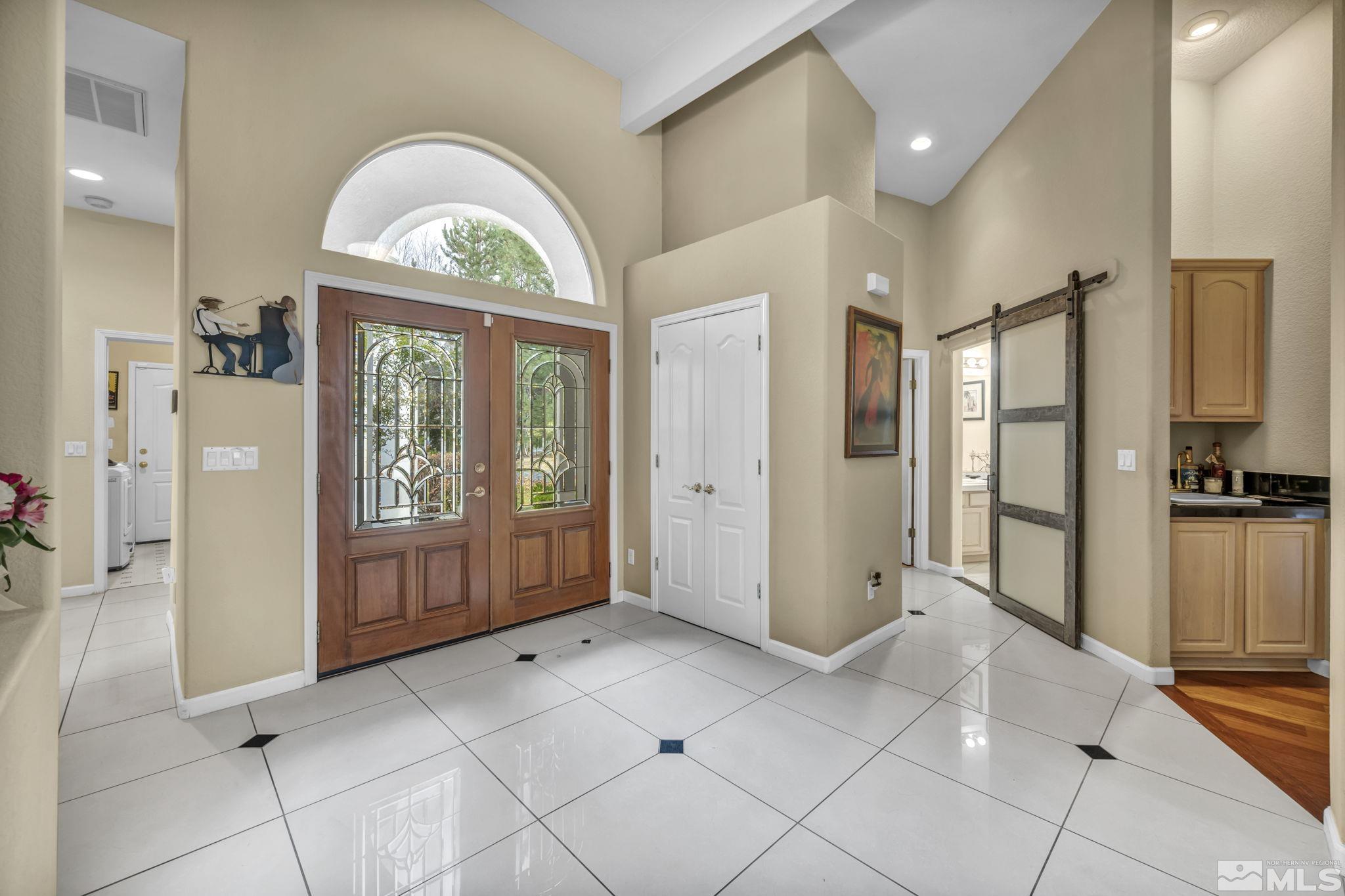3430 Thornhill Court Property Photo 5