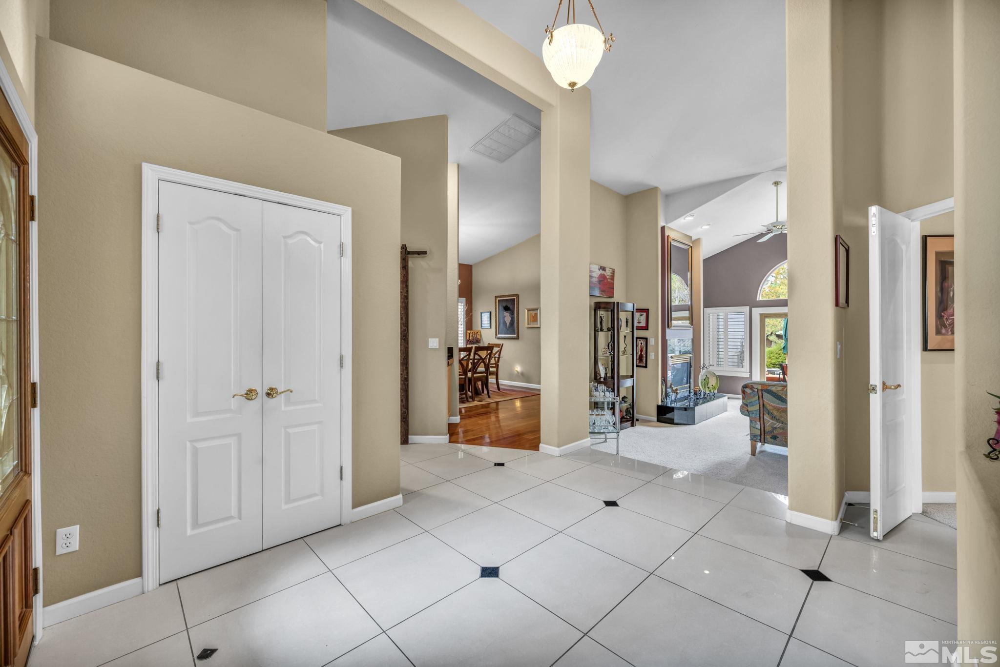 3430 Thornhill Court Property Photo 7