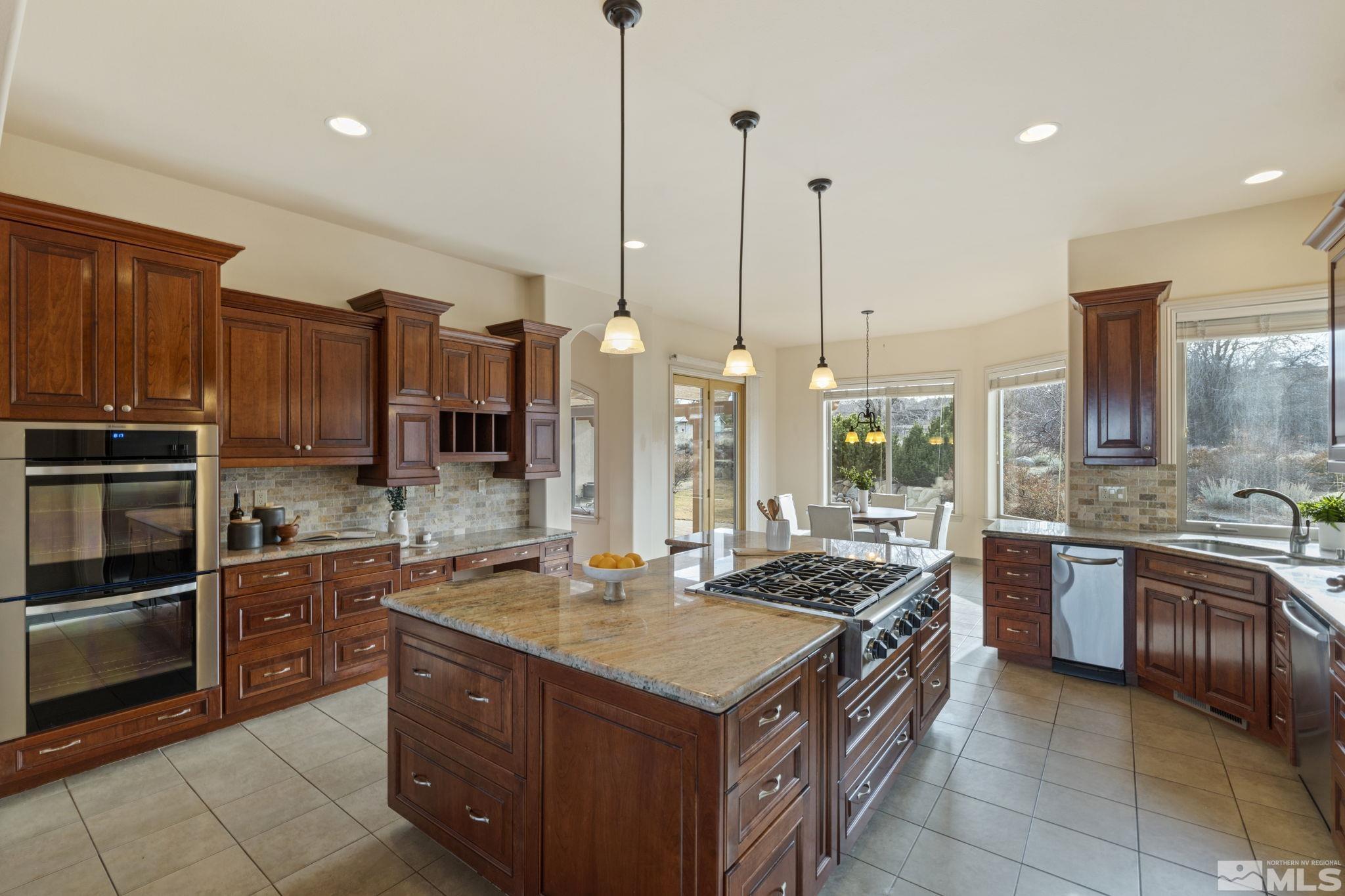 1850 Foothill Road Property Photo 6