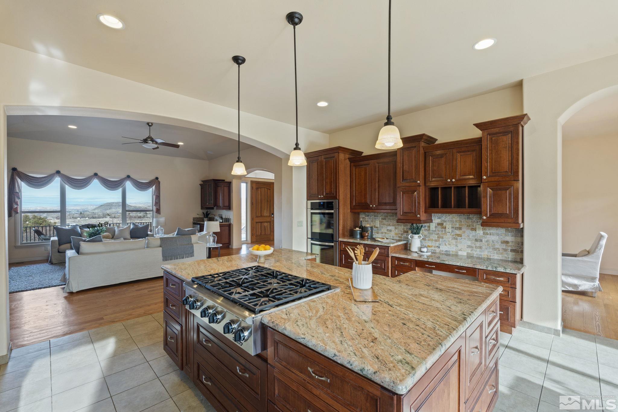 1850 Foothill Road Property Photo 7