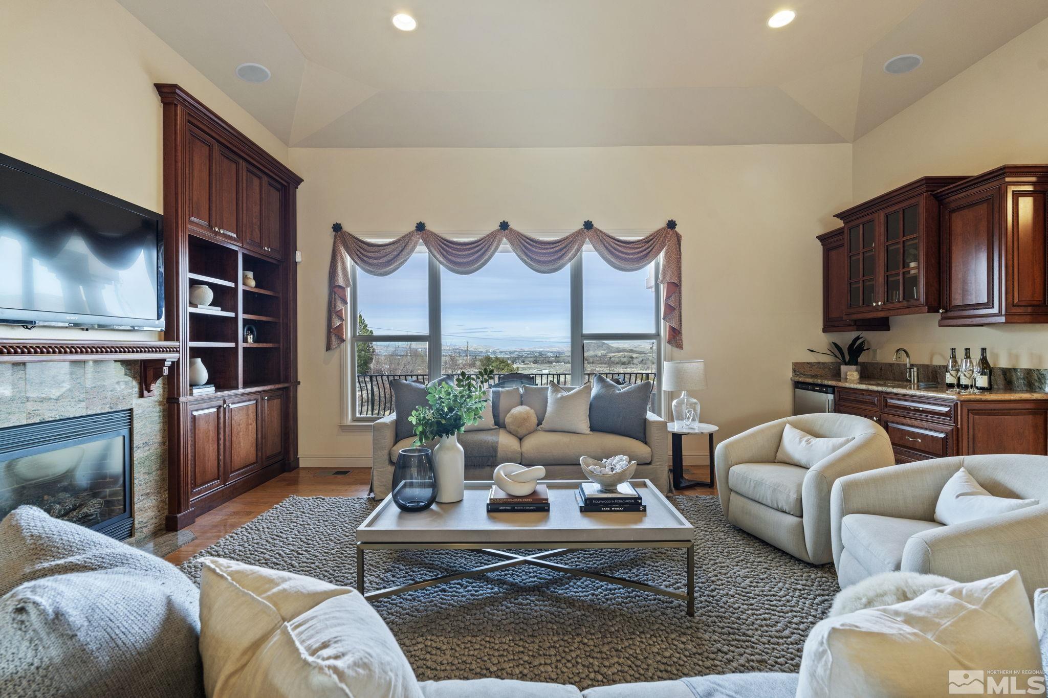 1850 Foothill Road Property Photo 19
