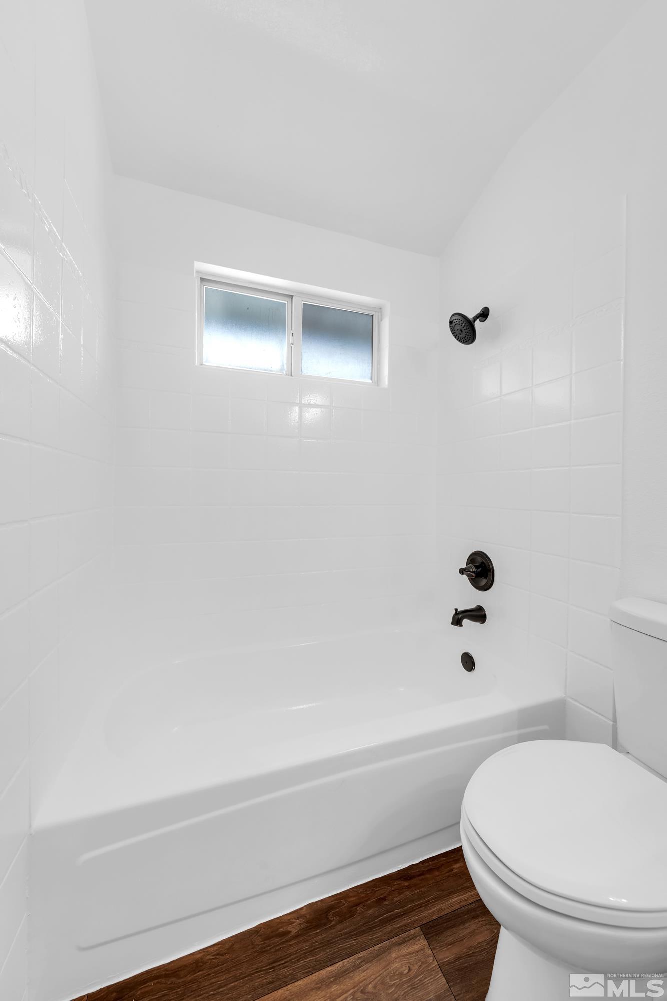 470 Aswan St Property Photo 23
