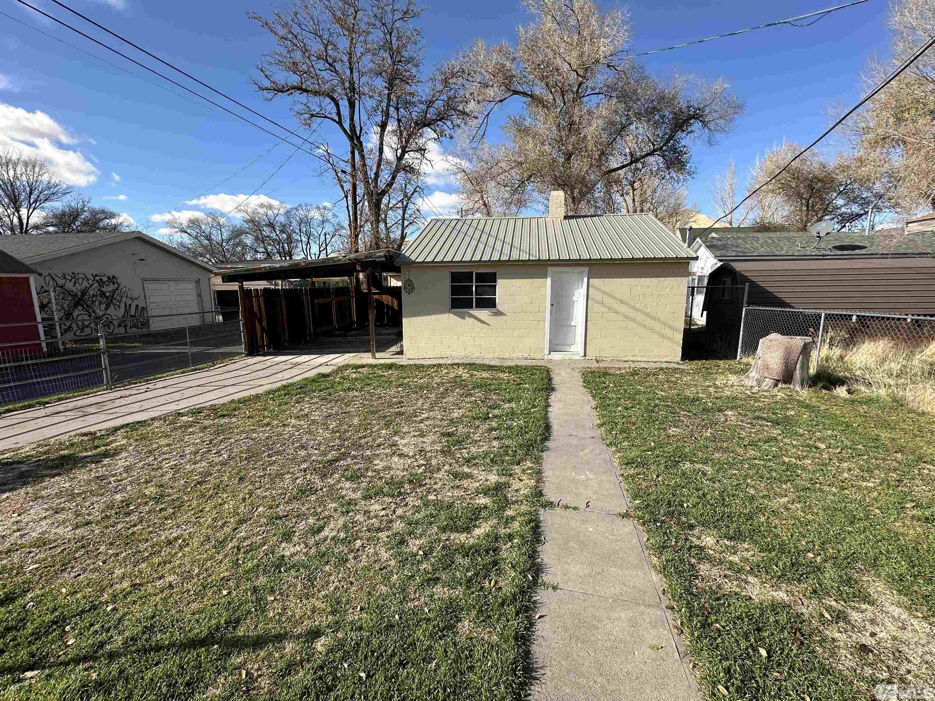220 W Second St Property Photo 16