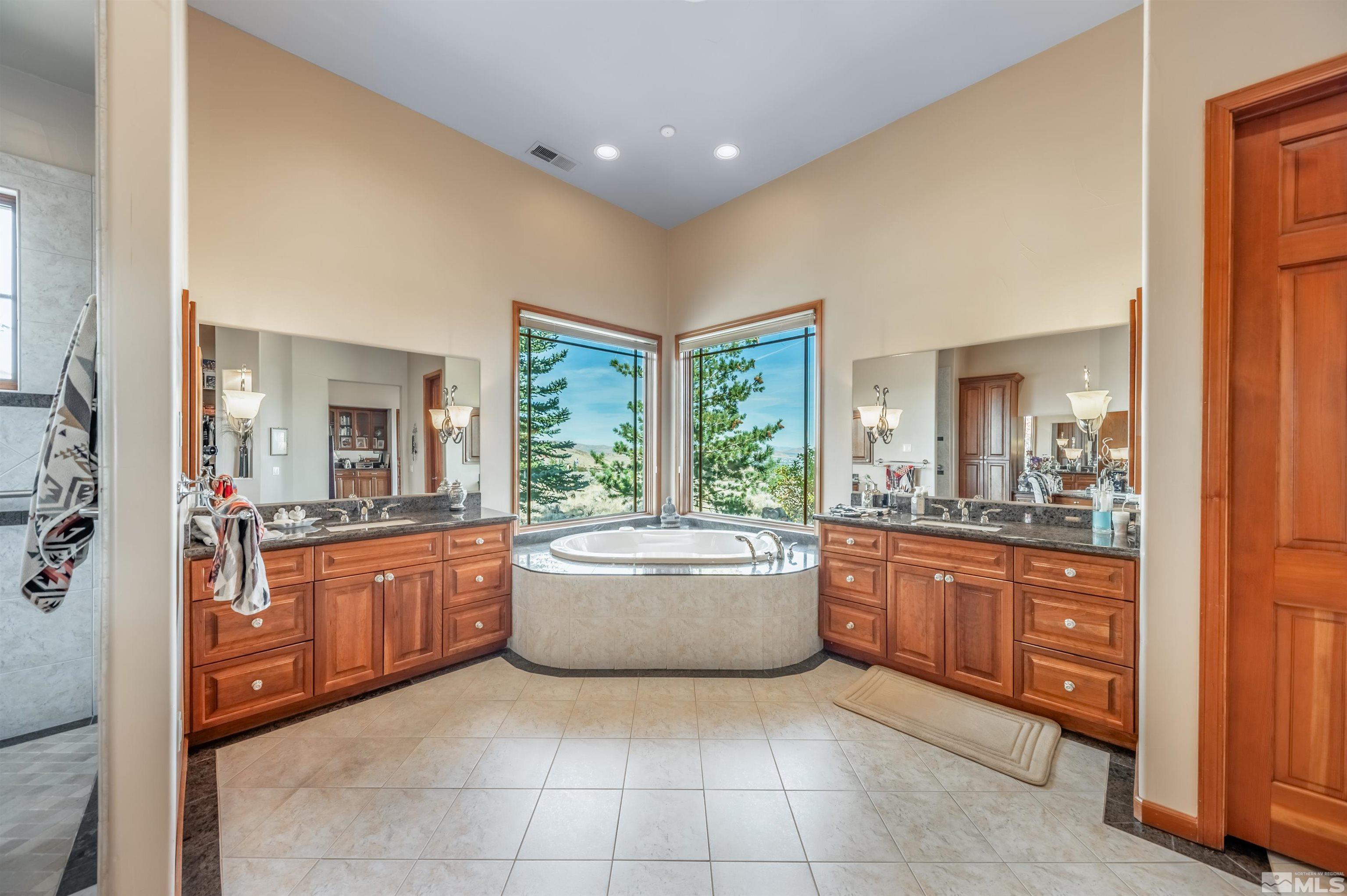 3640 Silver Vista Dr Property Photo 16