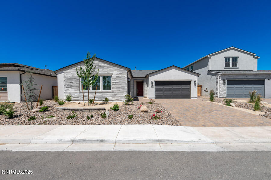 7525 Carpathia Drive Property Photo 2