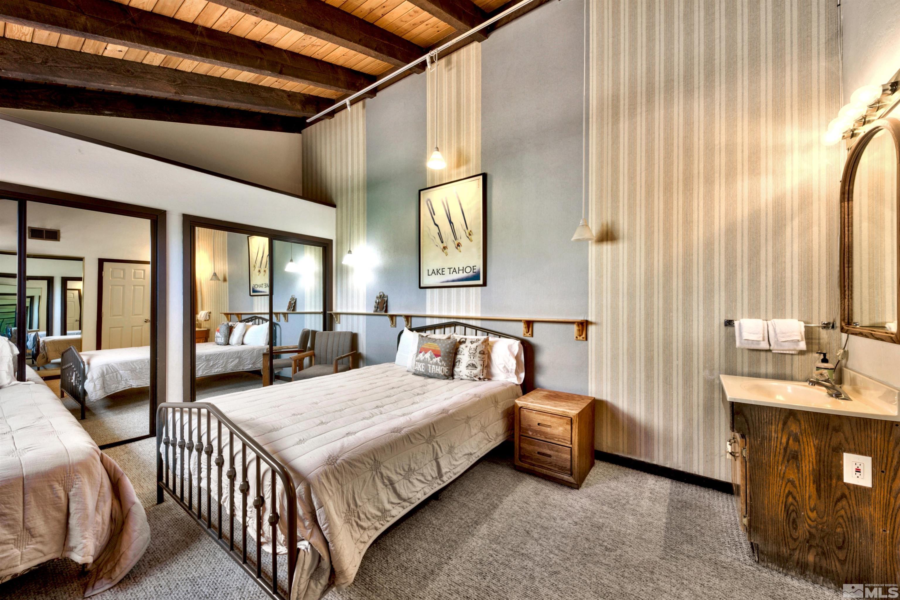 46 Chalet Property Photo 25