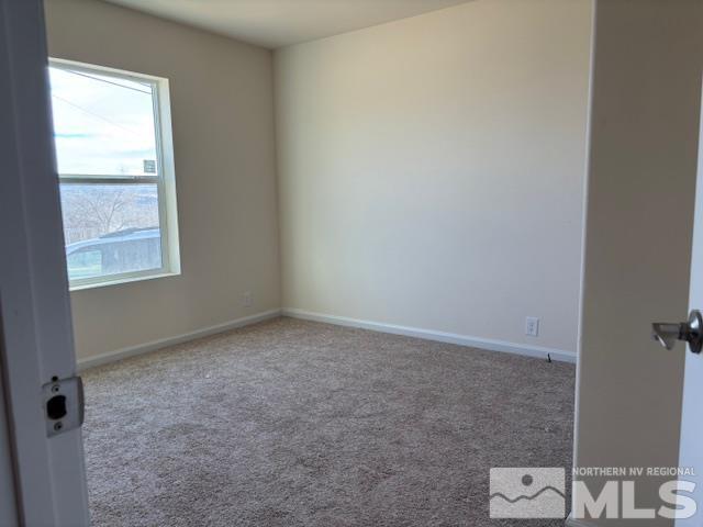 5761 Sidehill Dr. Property Photo 11