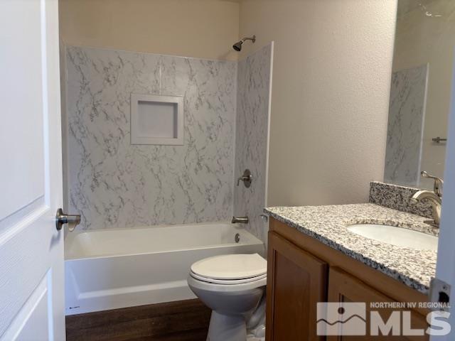 5761 Sidehill Dr. Property Photo 16