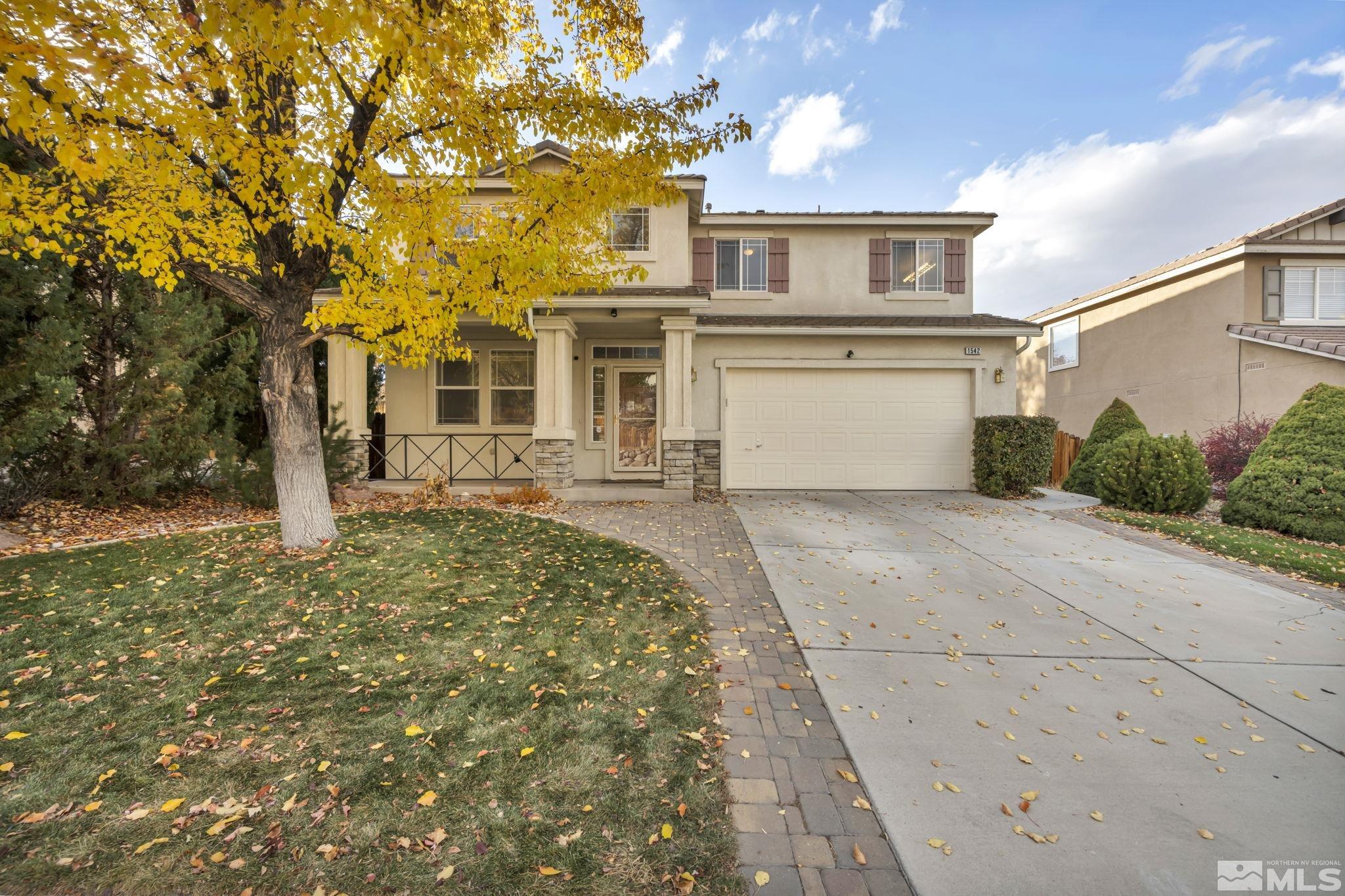 1542 Iratcabal Drive Property Photo 2