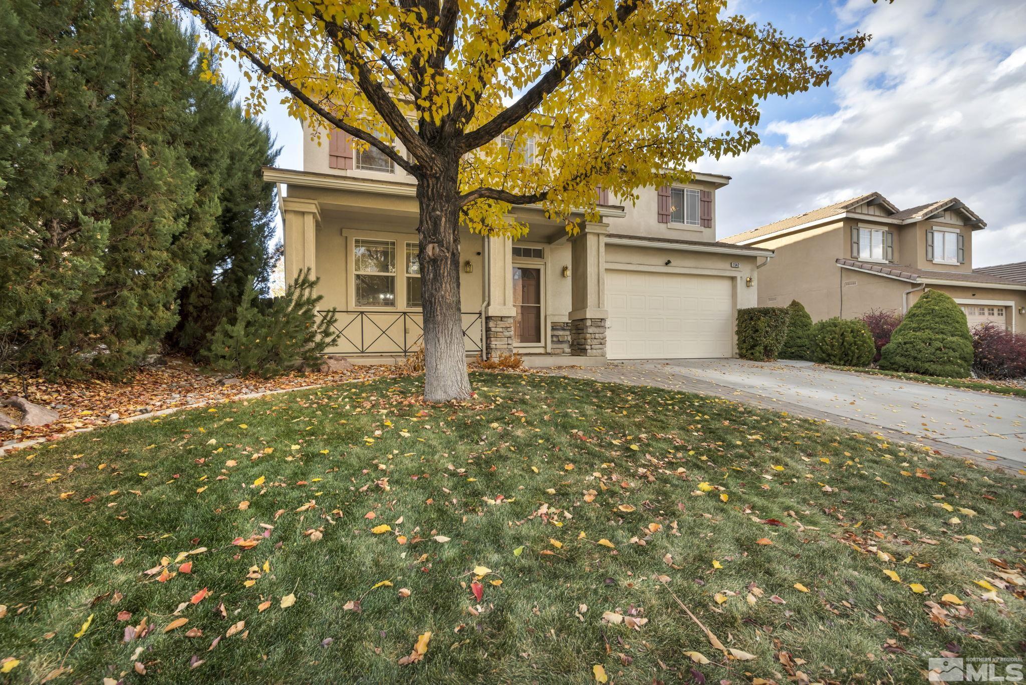 1542 Iratcabal Drive Property Photo 3