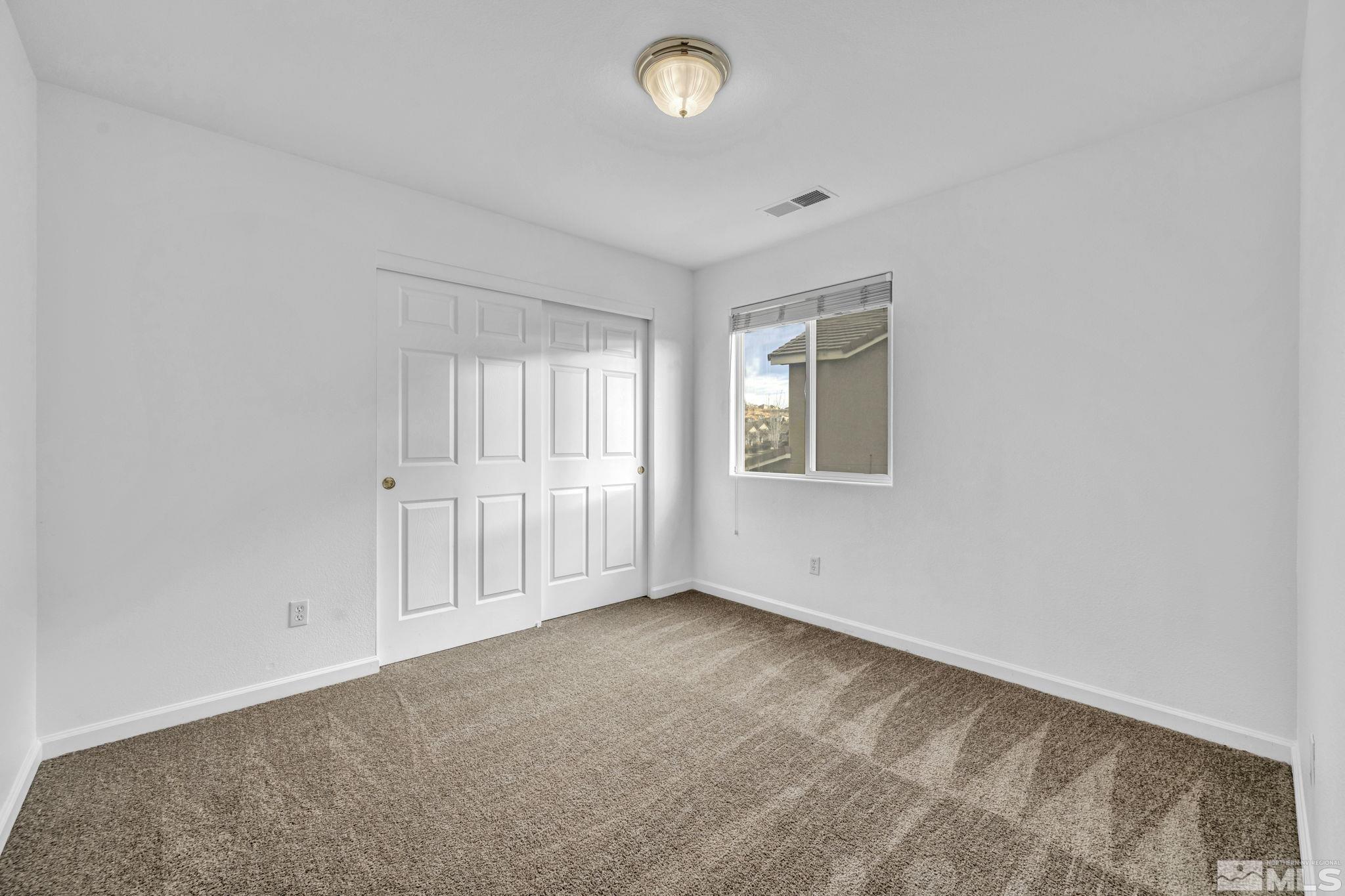 1542 Iratcabal Drive Property Photo 29