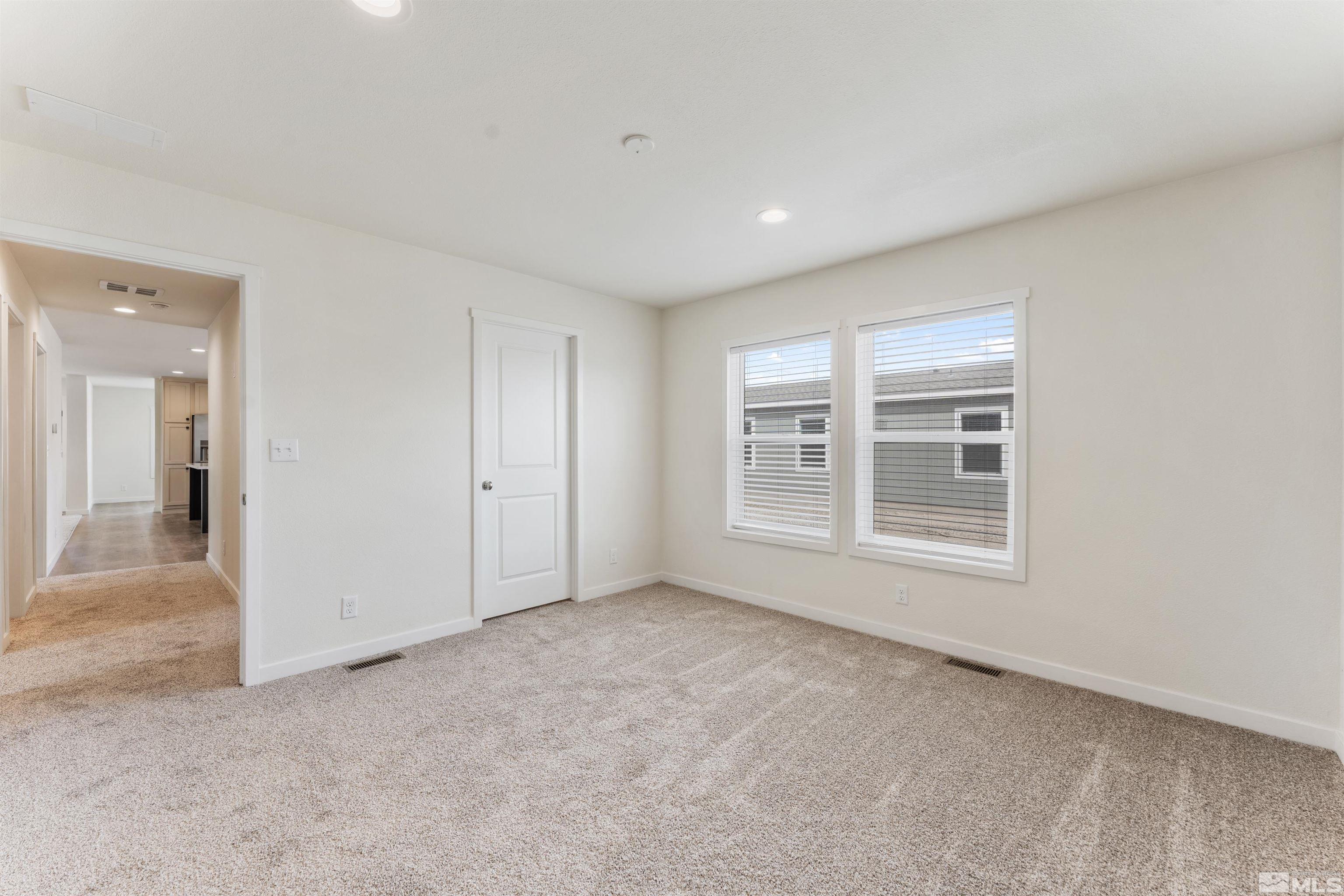 585 Babb Place Property Photo 19