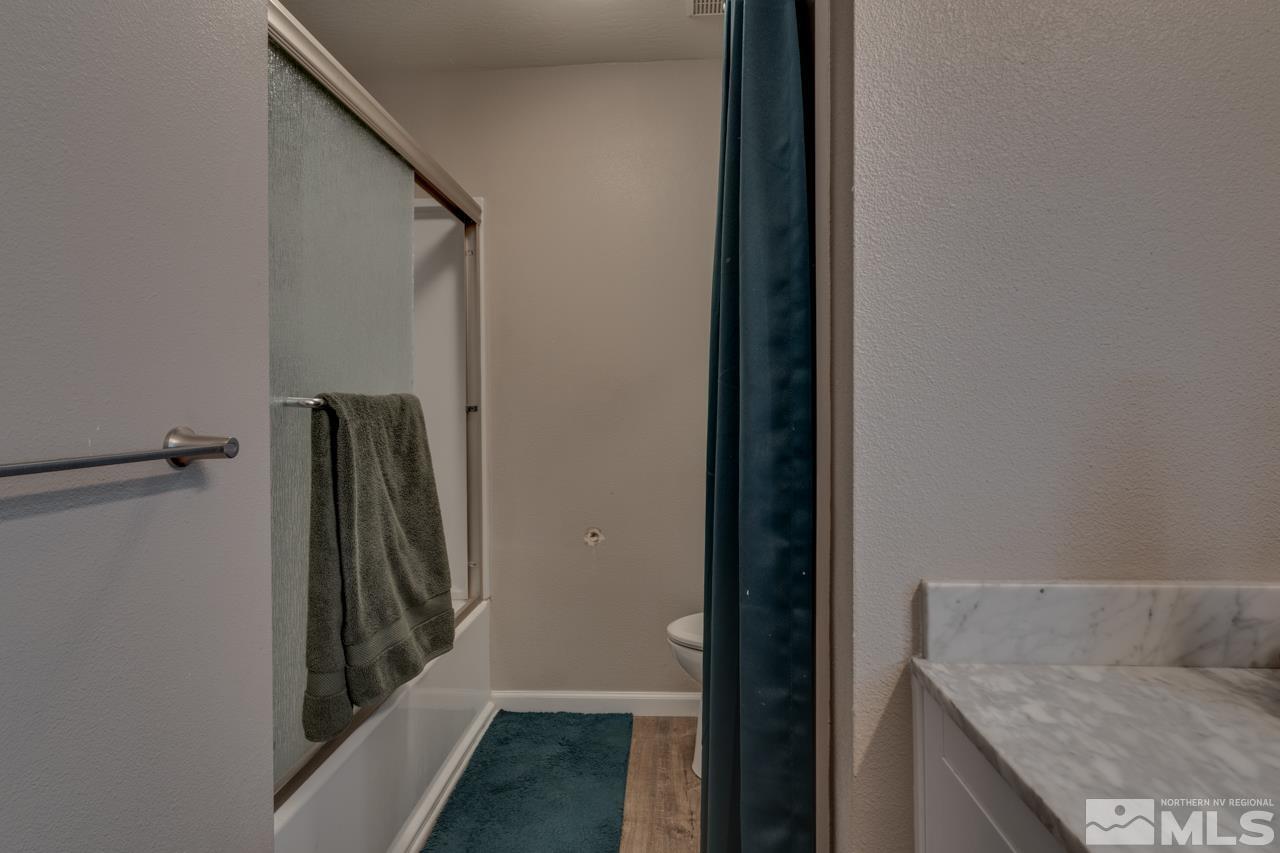 2555 Clear Acre Ln Property Photo 9